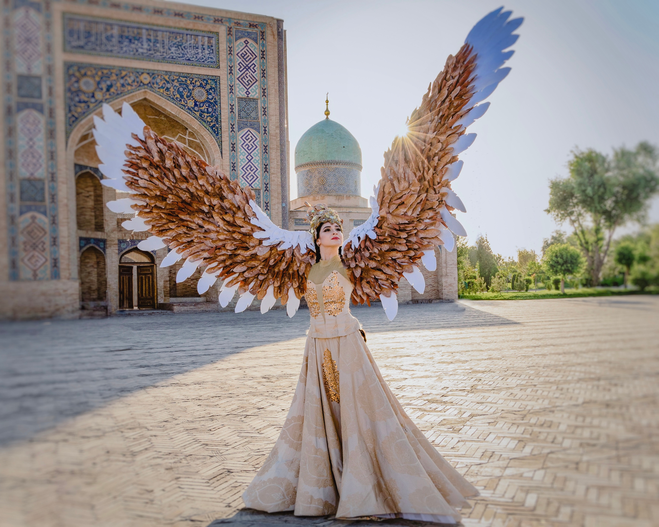 Алина (Птица счастья). Главная