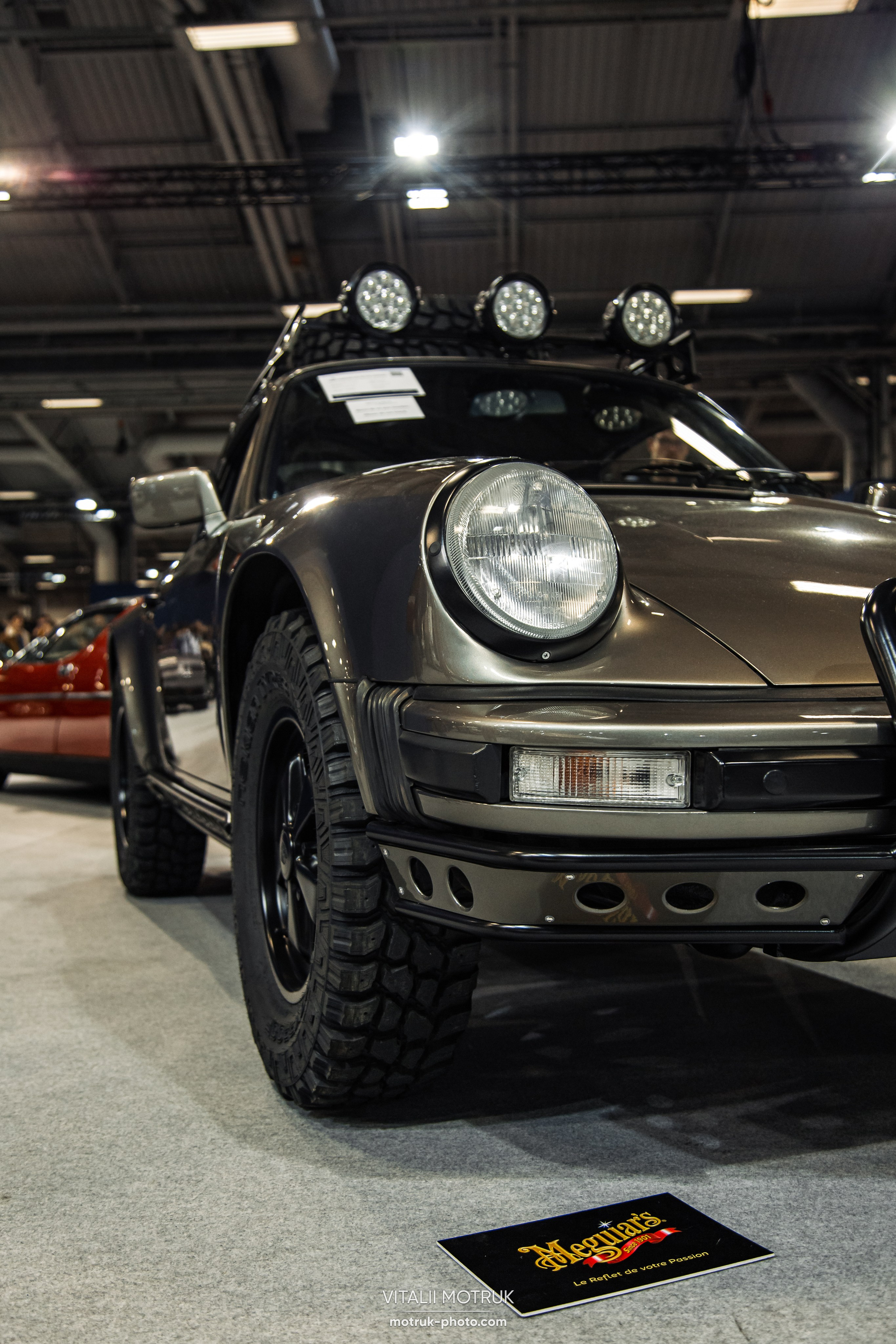 Retromobile 2023. Photographer in Paris — Vitalii Motruk