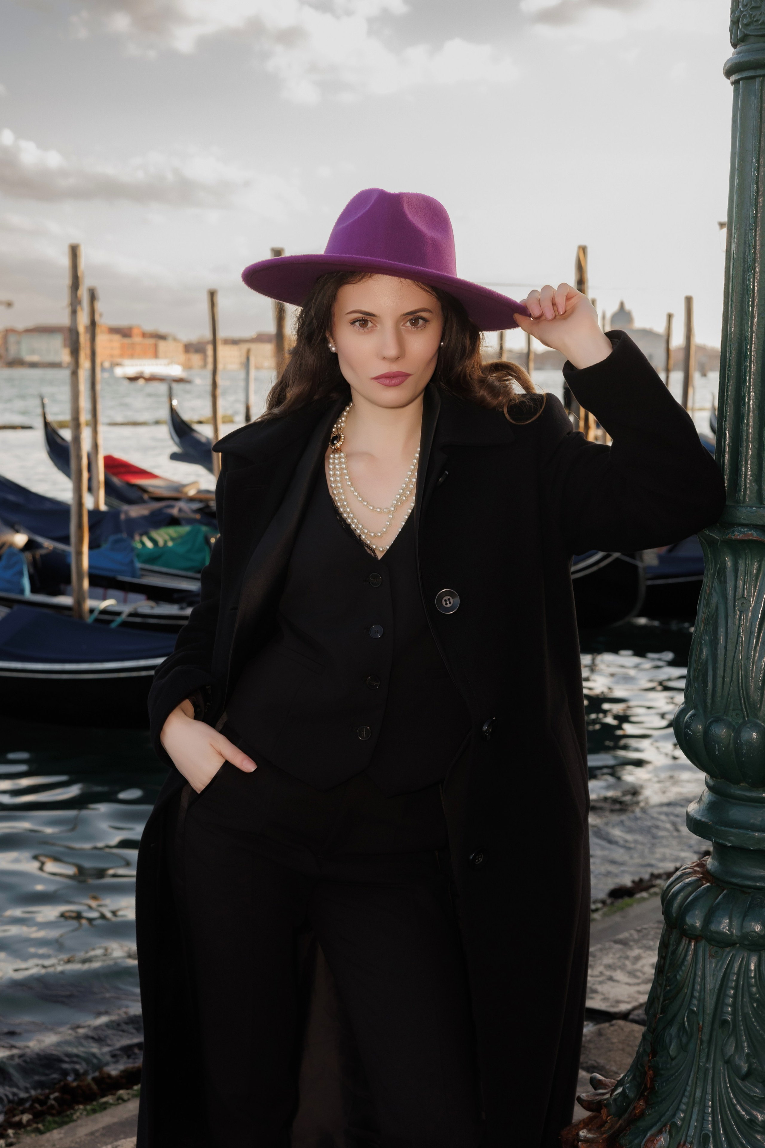 Portrait. Fotografo professionista specializzato in fotografia di matrimoni, cermonie ed eventi!