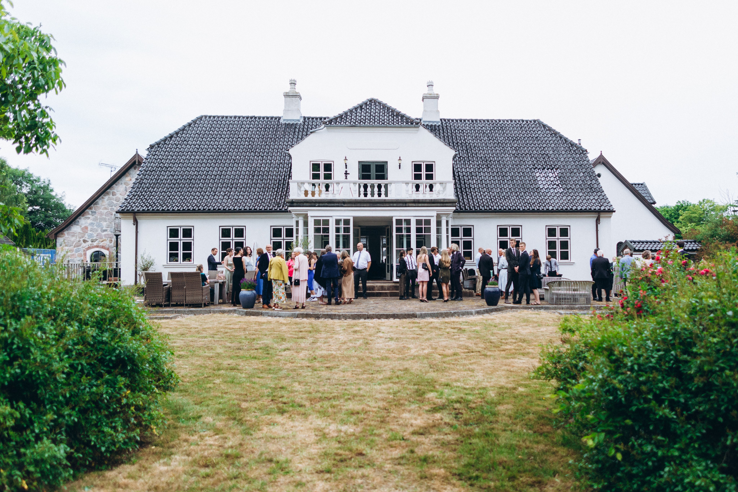 Snezhana & Max. Wedding and Family Photograph