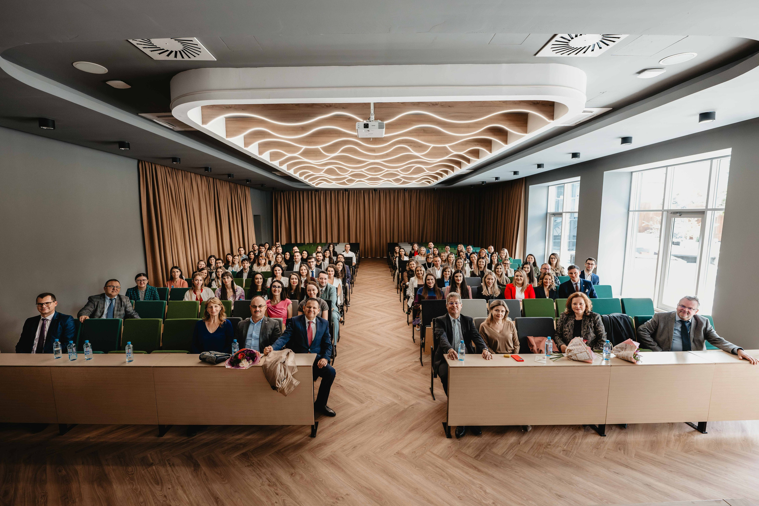 Reuniune Facultatea de Drept. Radu Rahovan | Fotograf profesionist de nuntã și eveniment din Cluj-Napoca