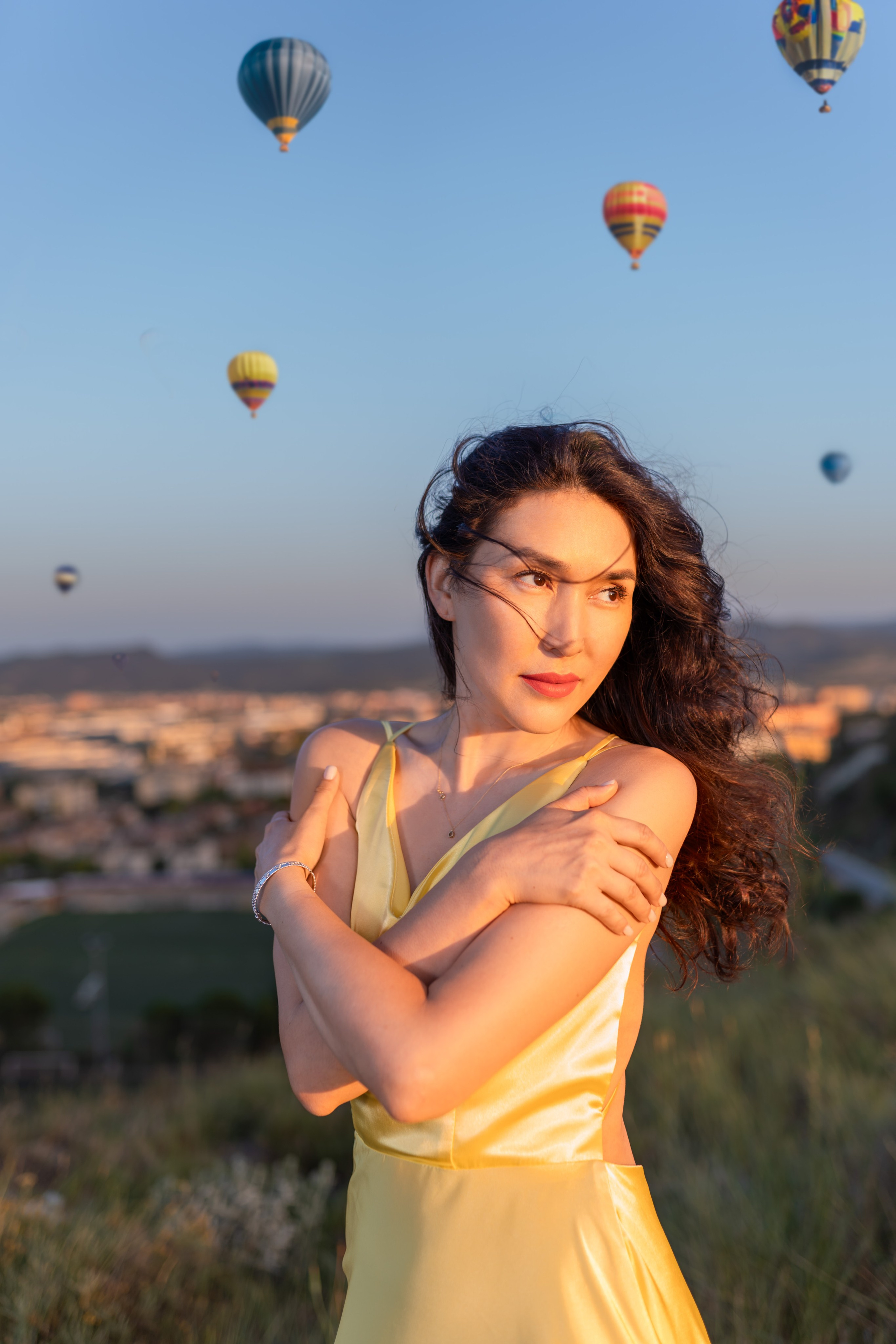 Barcelona Wow Dress Rental Luxury Photoshoot. DiaFoto — Wow Photographer in Barcelona | Premium Barcelona Photoshoot Experience