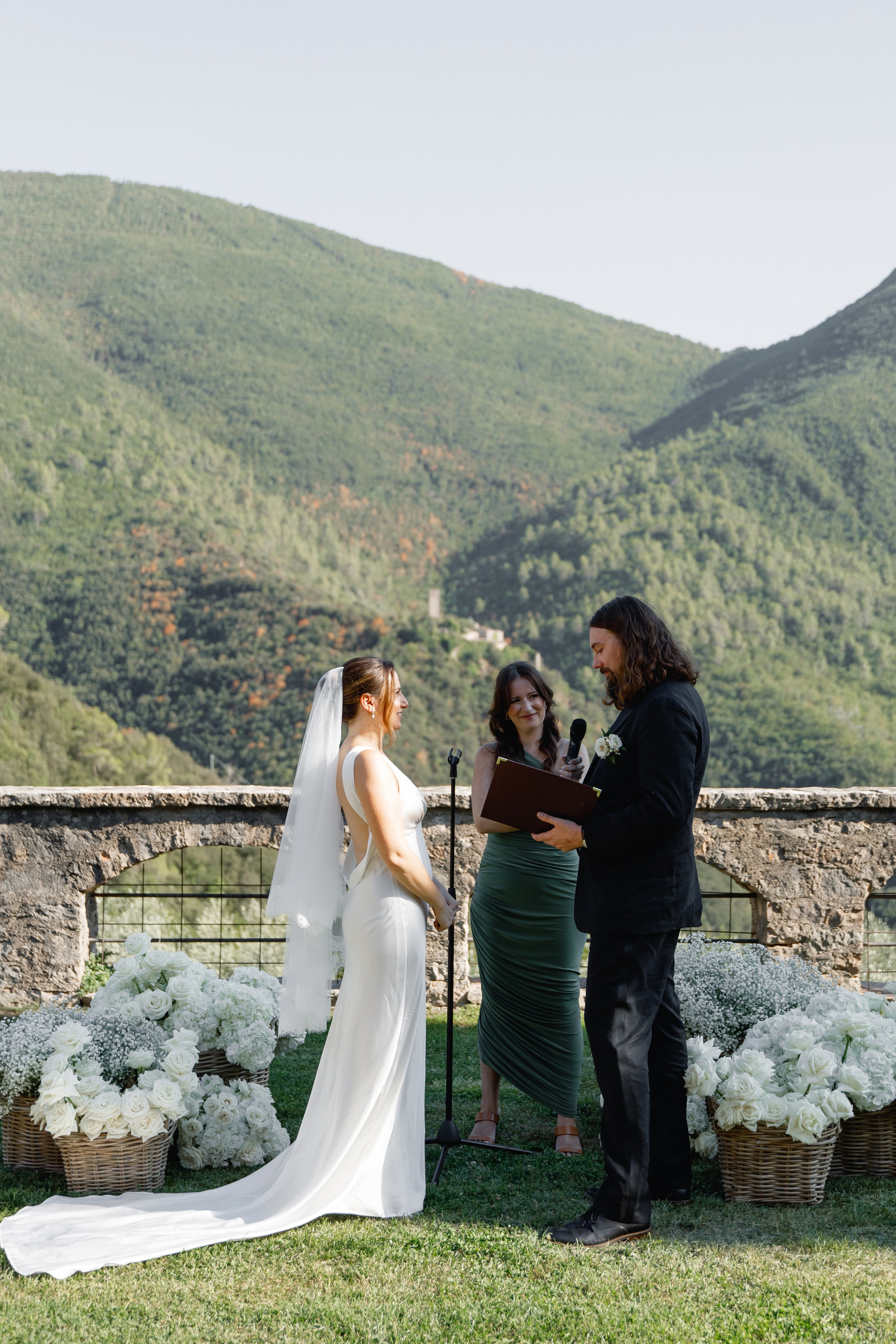 Wedding photographer Italy Rome, Tuscany, Lake Como, Sicily, Puglia. Wedding Photographer Rome Tuscany Como Sicily Puglia Amalfy Italy- Oksana Savenchuk