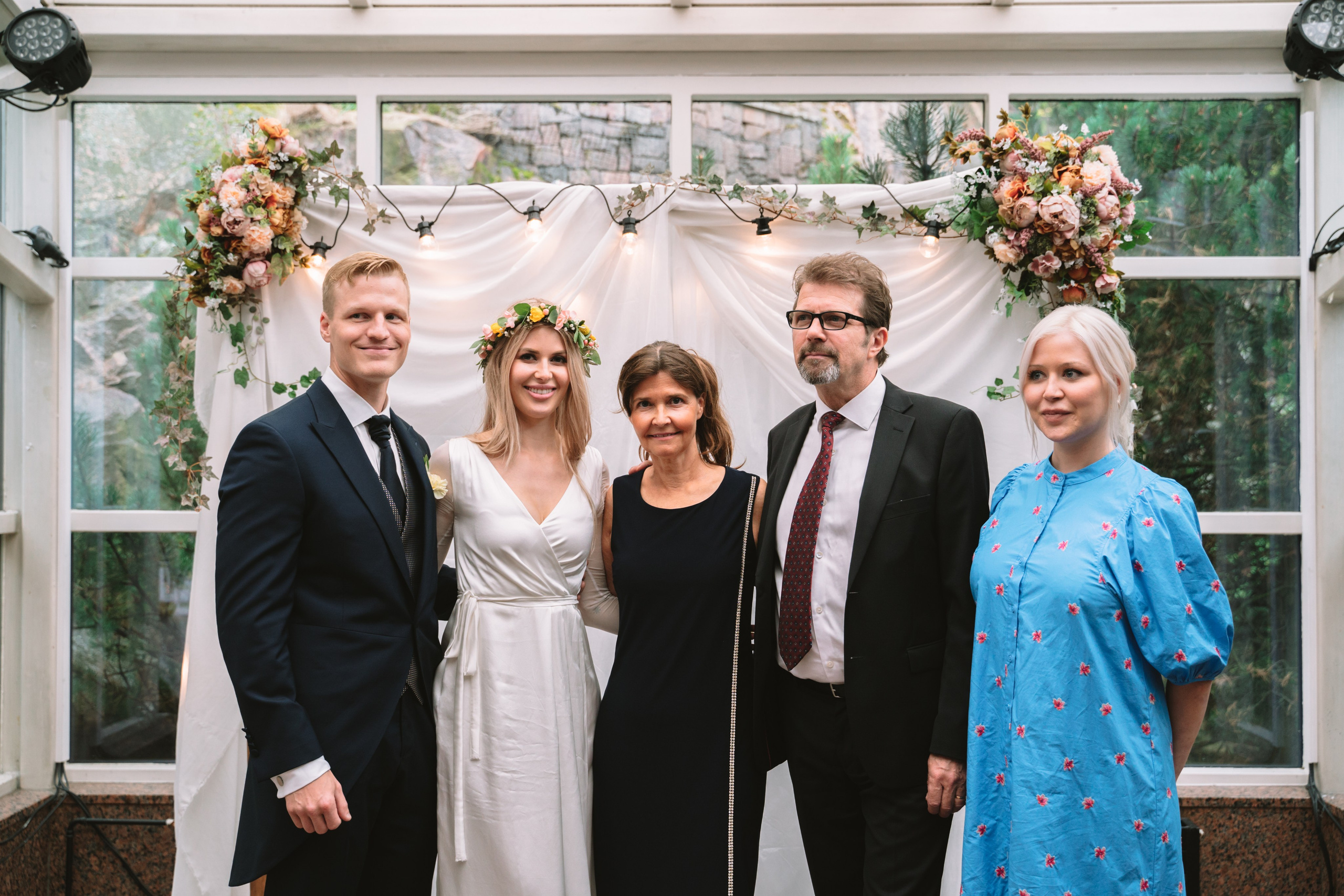 DiaFoto Barcelona Wedding Photoshoot | Barcelona Wedding Photographer. DiaFoto — Wow Photographer in Barcelona | Premium Barcelona Photoshoot Experience