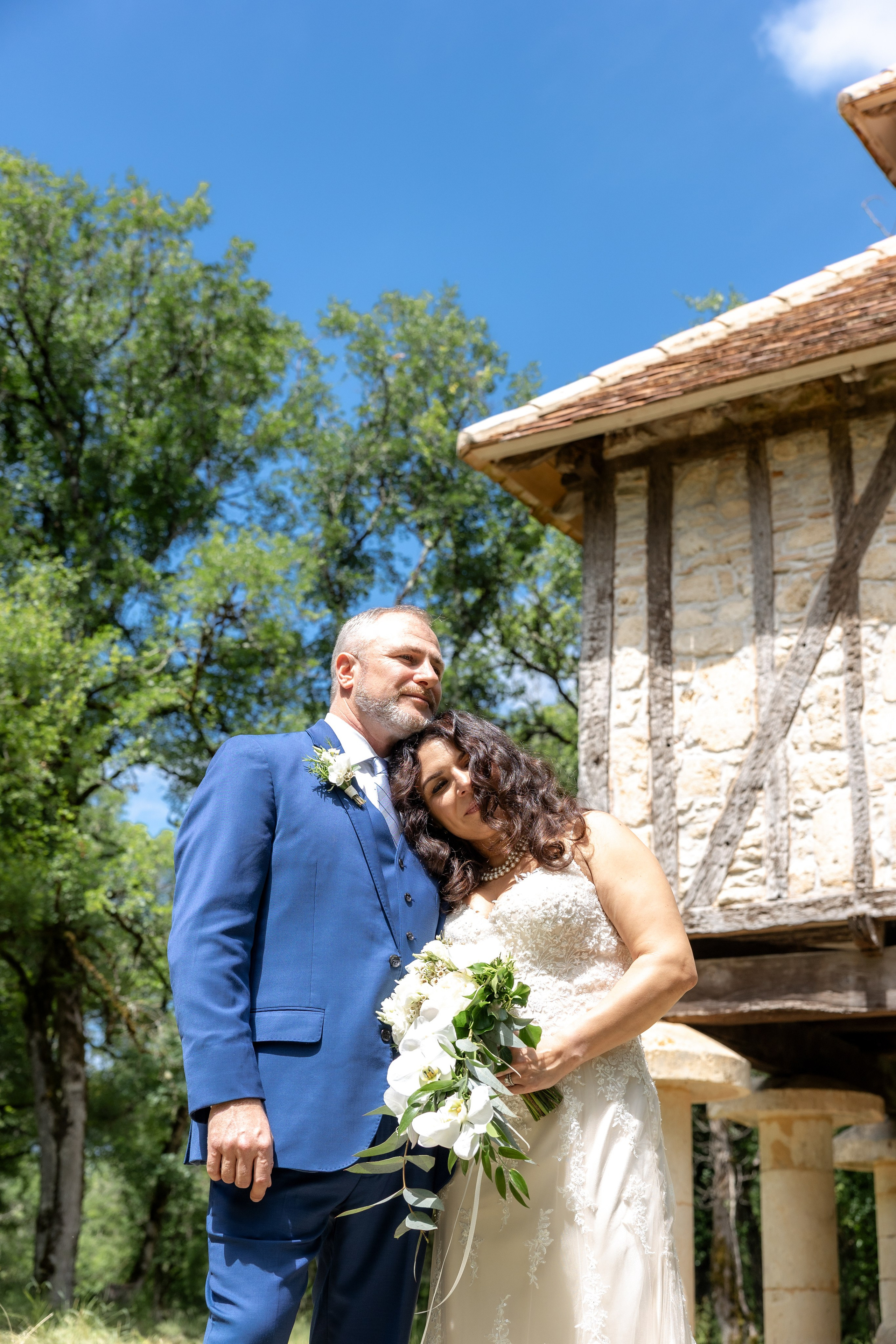 Elopement near Saint-Cirq-Lapopie. Crystal&Robert. Евгения Смирнова — фотограф в Тулузе и юго-западной Франции