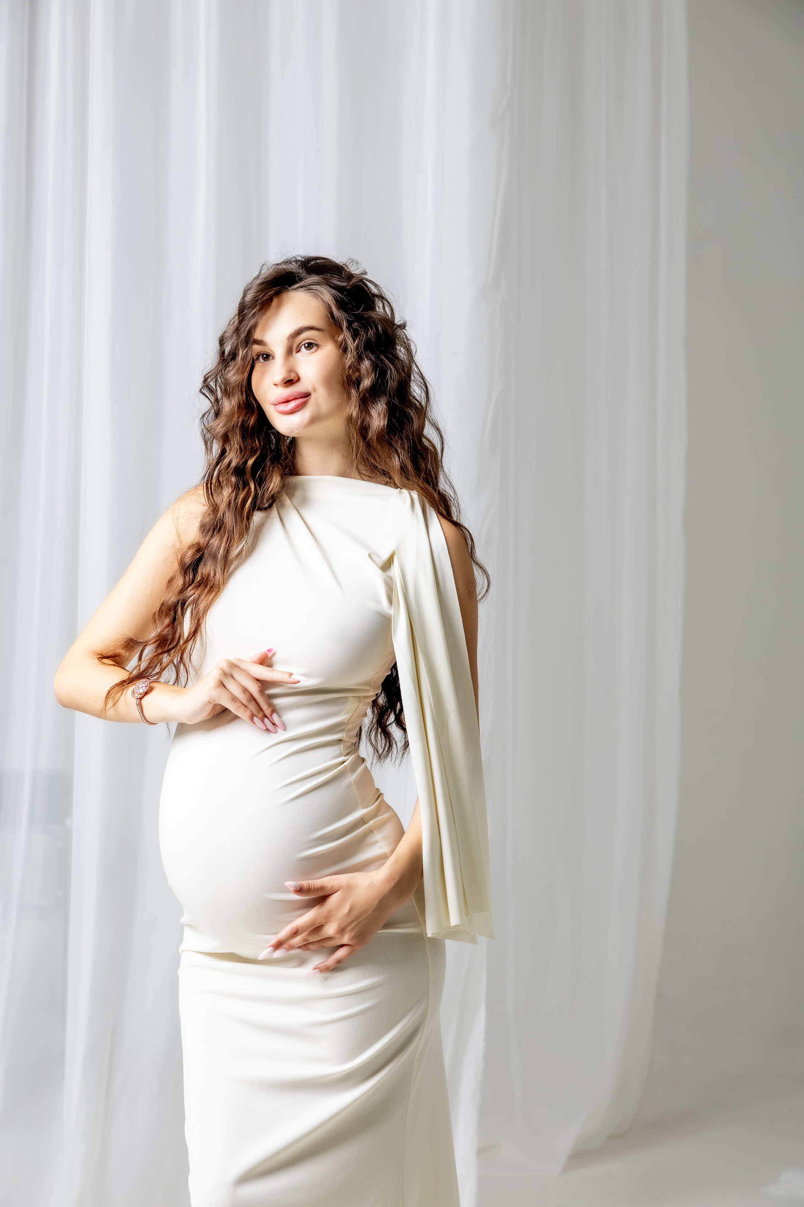 Pregnancy. Fotograf de Familie Avram Vlada Photo Chisinau