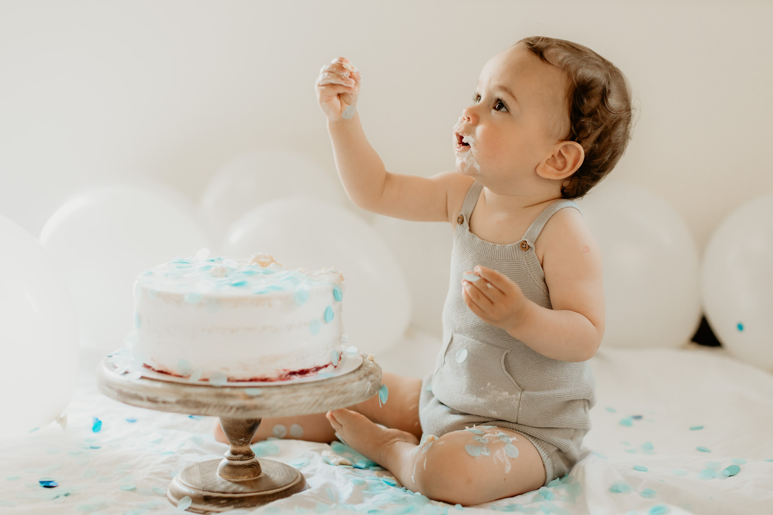 Cake Smash Session. Family and children photographer in Belgrade Milja Ciric