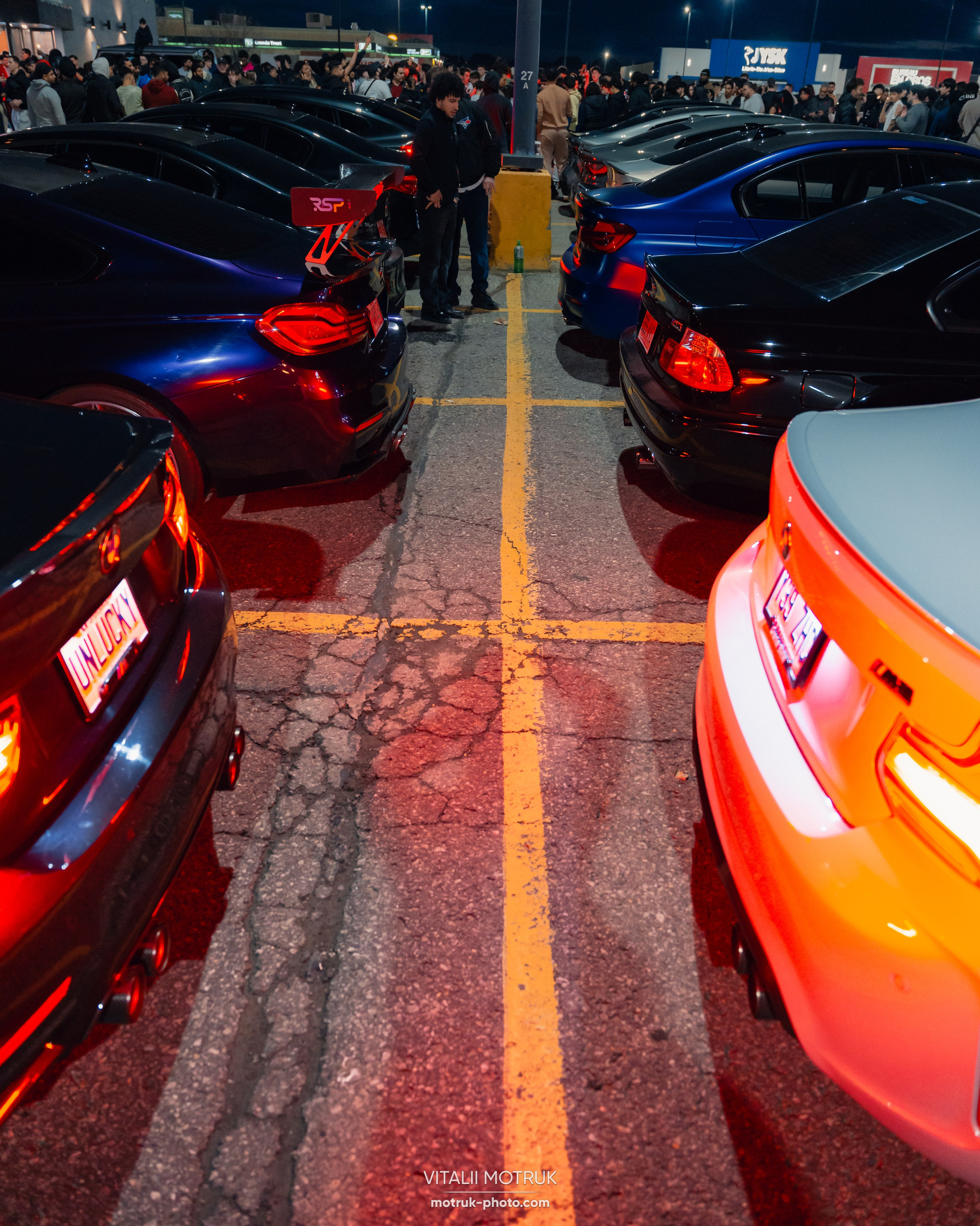 Car meet: 514 bimmers. Photographe de voitures à Paris — Vitalii Motruk