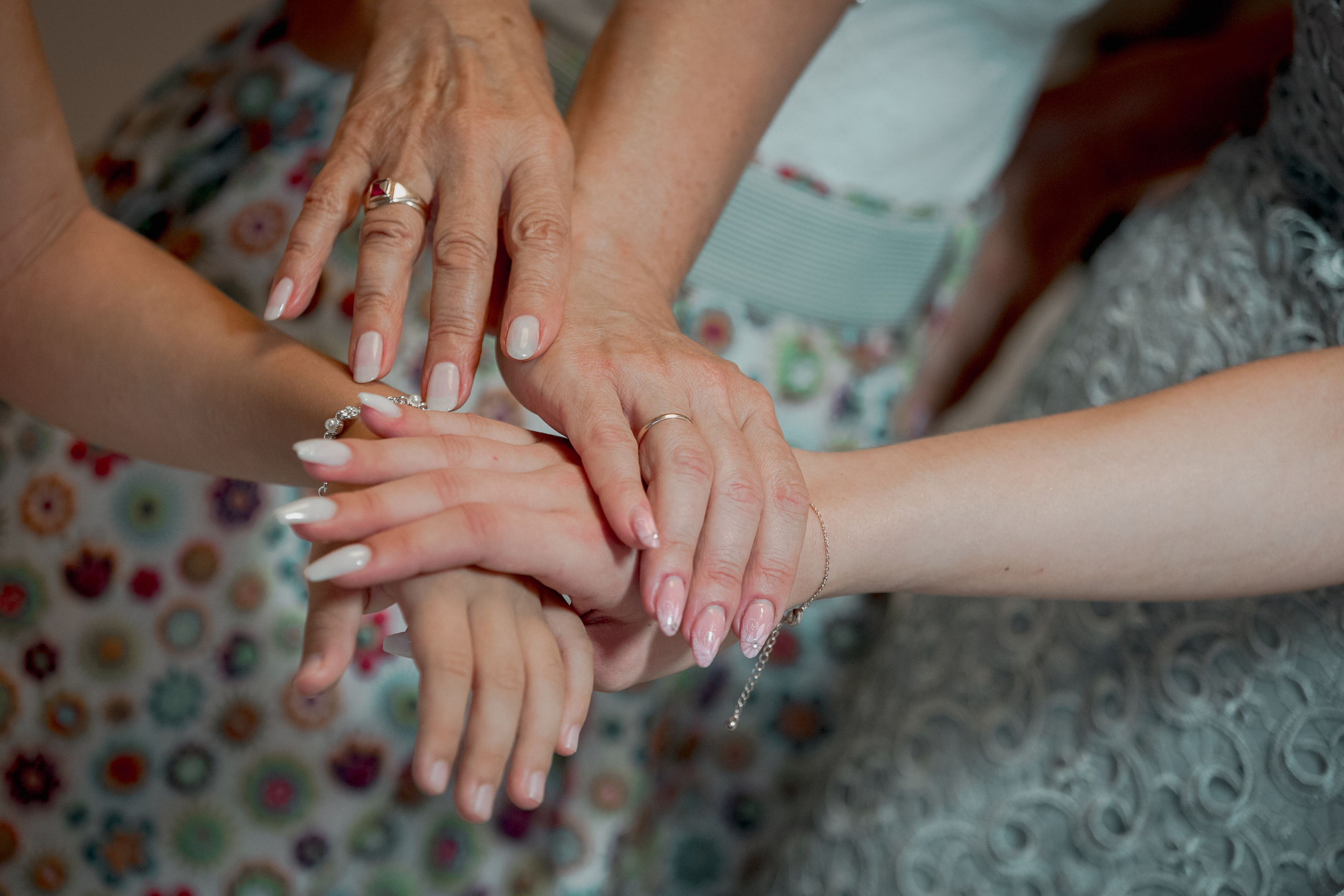 Hochzeitsfotograf Deutschland – Emotionale Fotos. Fotograf Sergej Nevelskij in Dortmund — Emotionale Hochzeitsfilme, Immobilienaufnahmen & individuelle Fotobücher