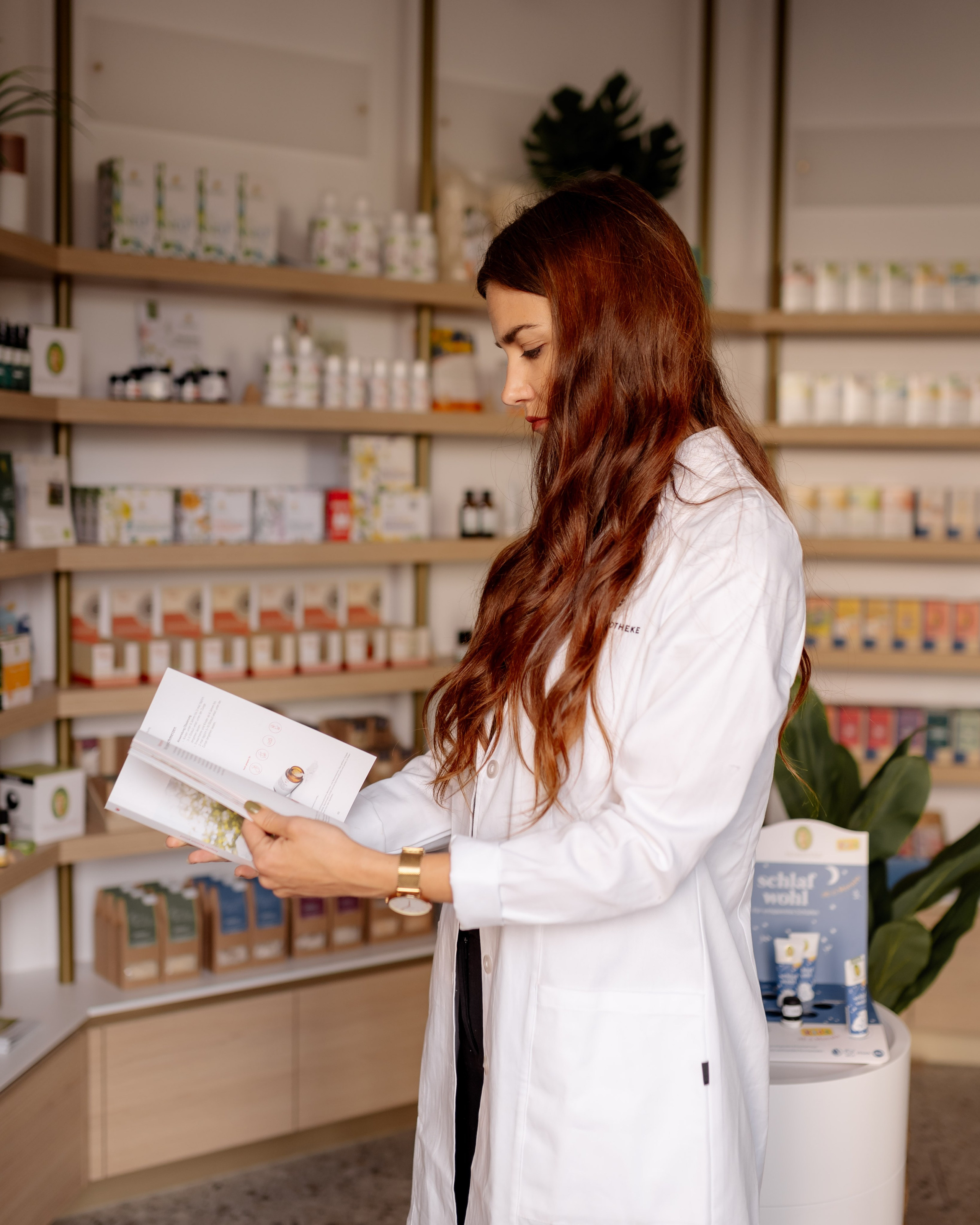 Social-Media-Content-Shooting für Apotheke Weigel. Photographer in Nuremberg Irina Mehnert from Ansbach