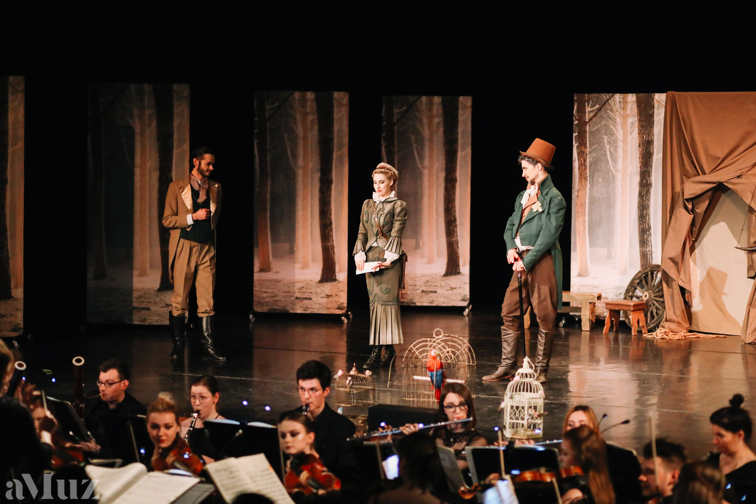 Opera Łąkowa. Fotograf Ślubny Warszawa - Sesje Biznesowe Rodzinne Eventy