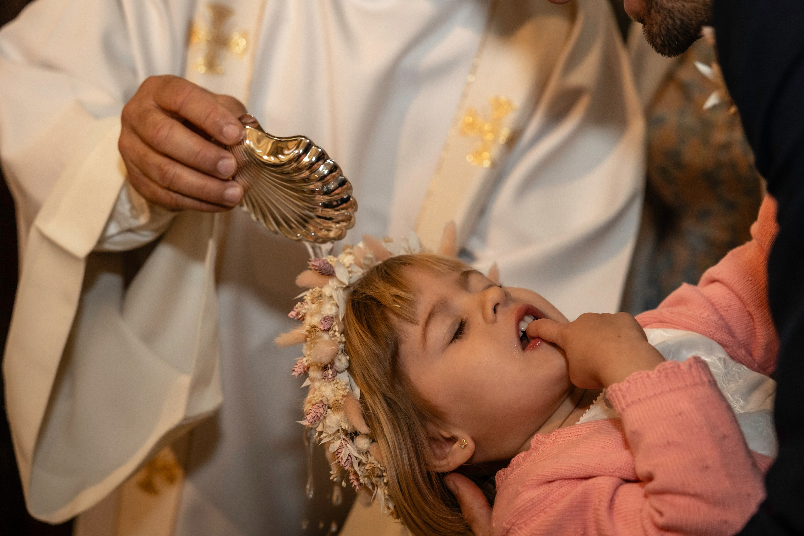 Сохранение драгоценных моментов: Незабываемое крещение в Тулузе. Евгения Смирнова — фотограф в Тулузе и юго-западной Франции