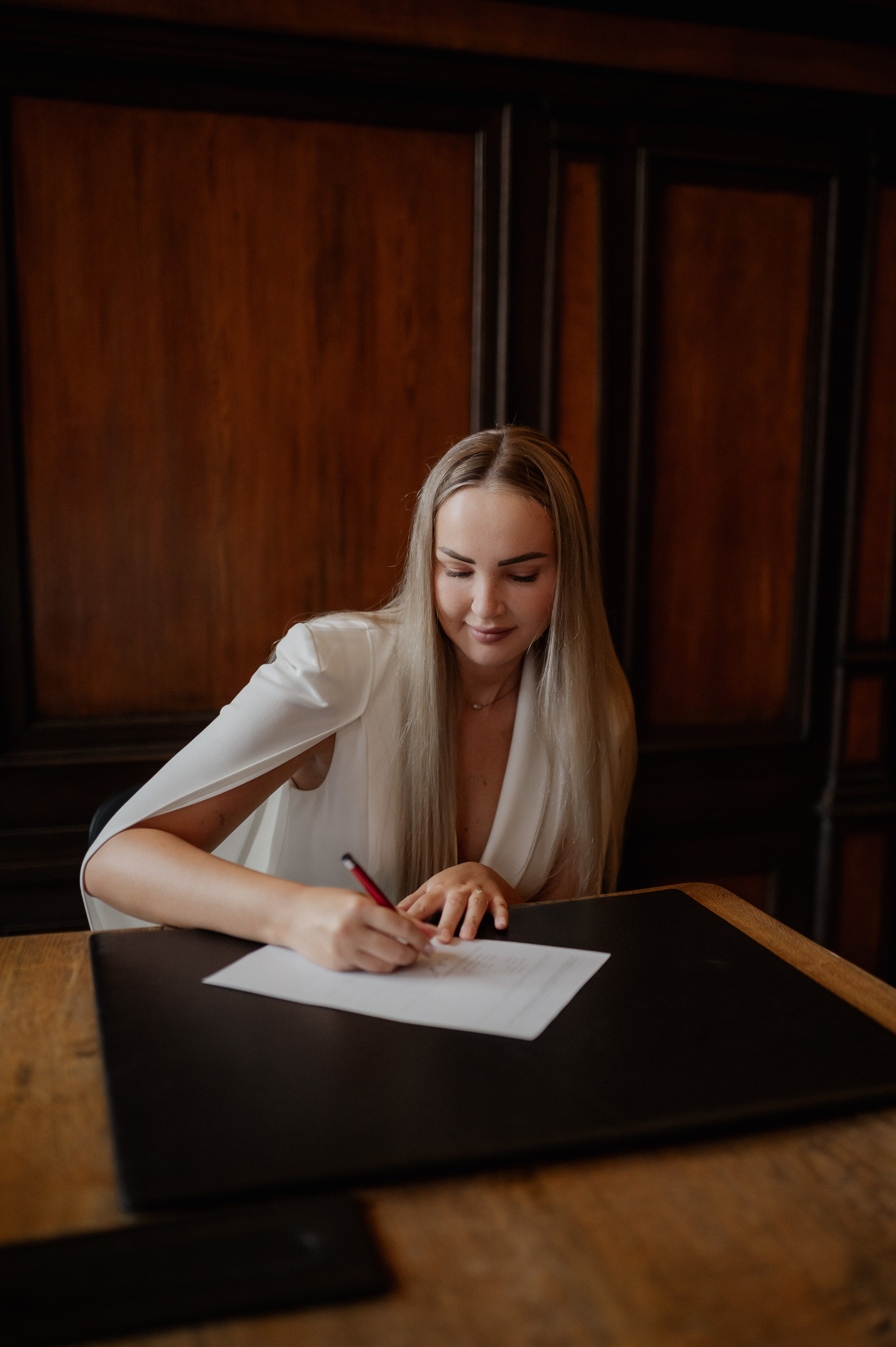 CIVIL WEDDING IM FEMBO-HAUS IN NUERNBERG. Фотограф в Нюрнберге Ирина Менерт из Ансбаха