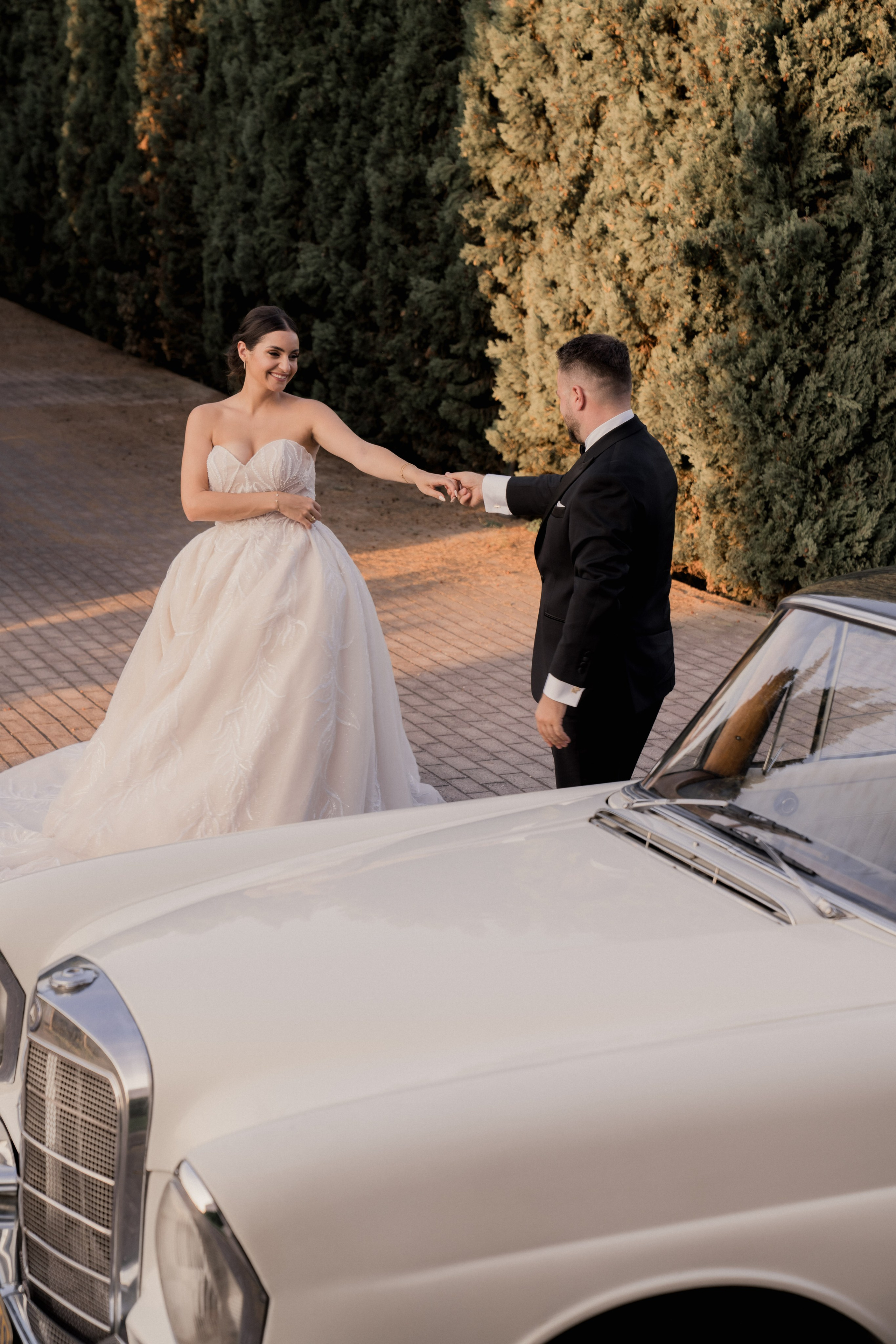 KONSTANTINOS & KONSTANTINA