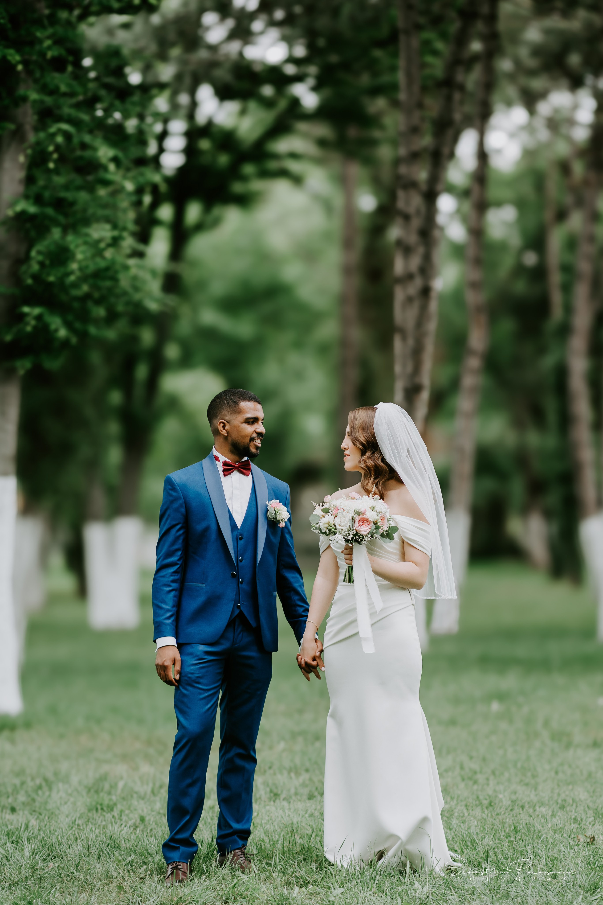 Bianca & Cristiano. Sebastian Purusniuc Fotograf - Iasi
