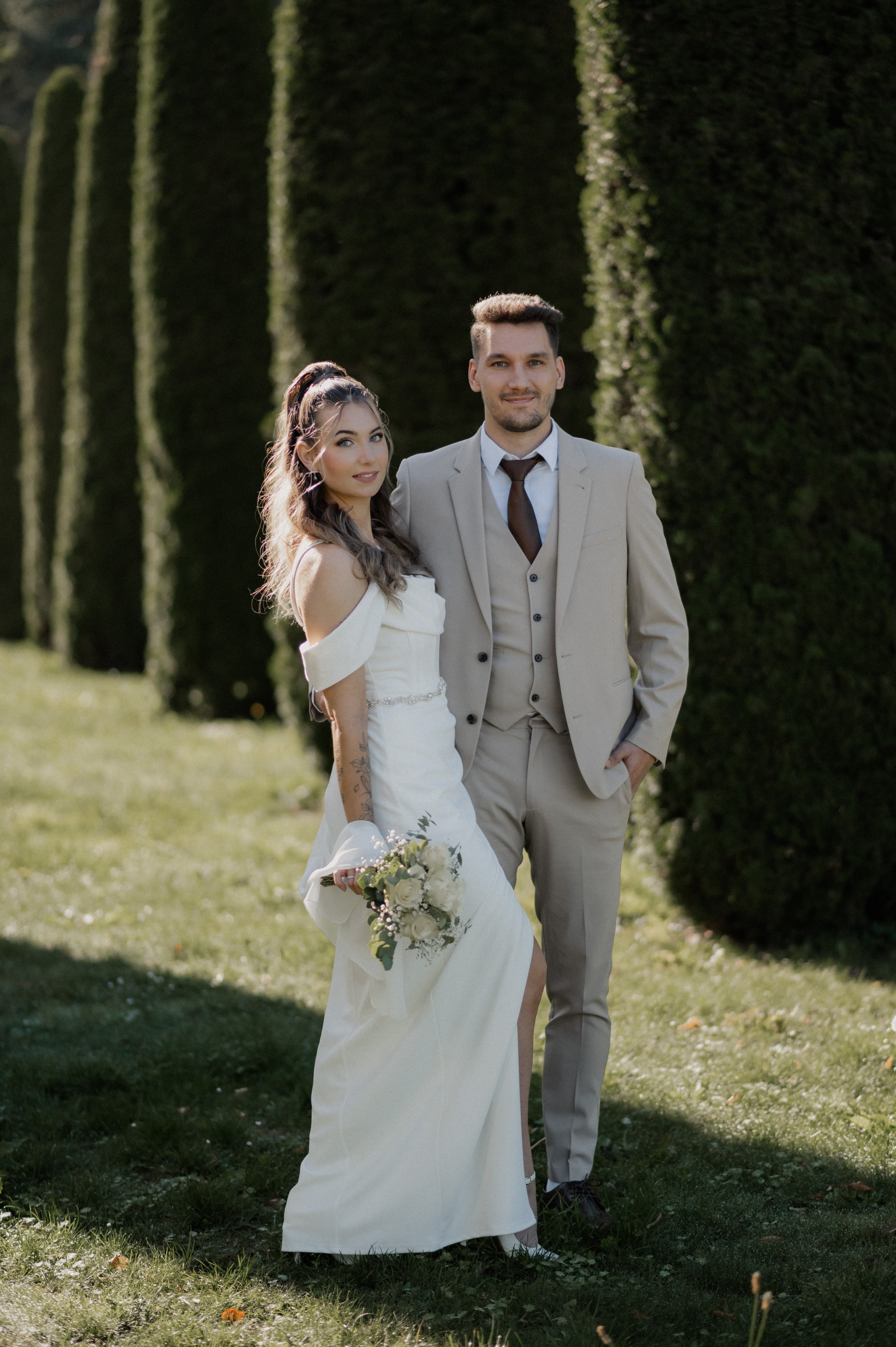 CIVIL WEDDING IN STADTSCHLOSS IN HERRIEDEN. Photographer in Nuremberg Irina Mehnert from Ansbach