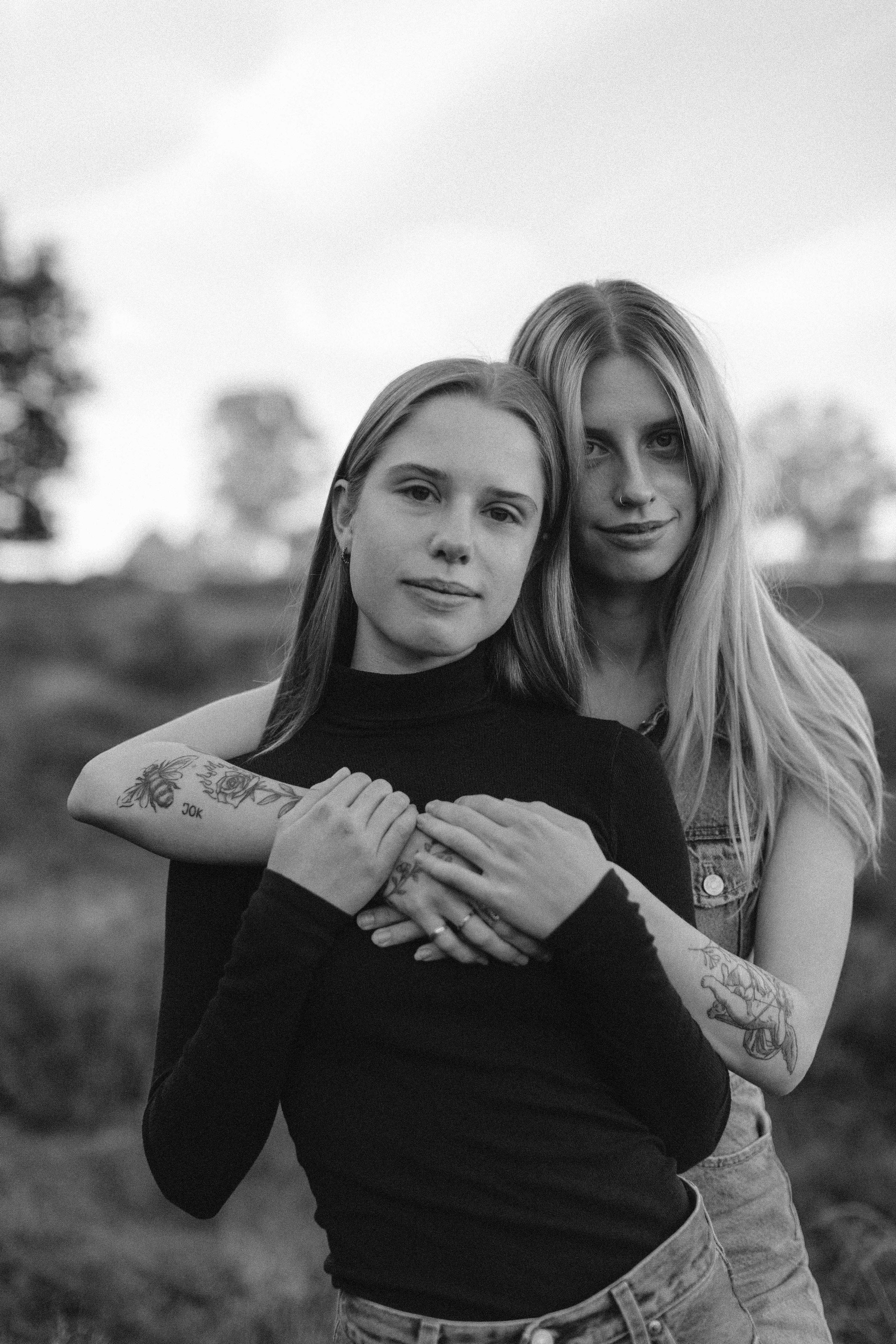 Sisters. Hilversum. True self