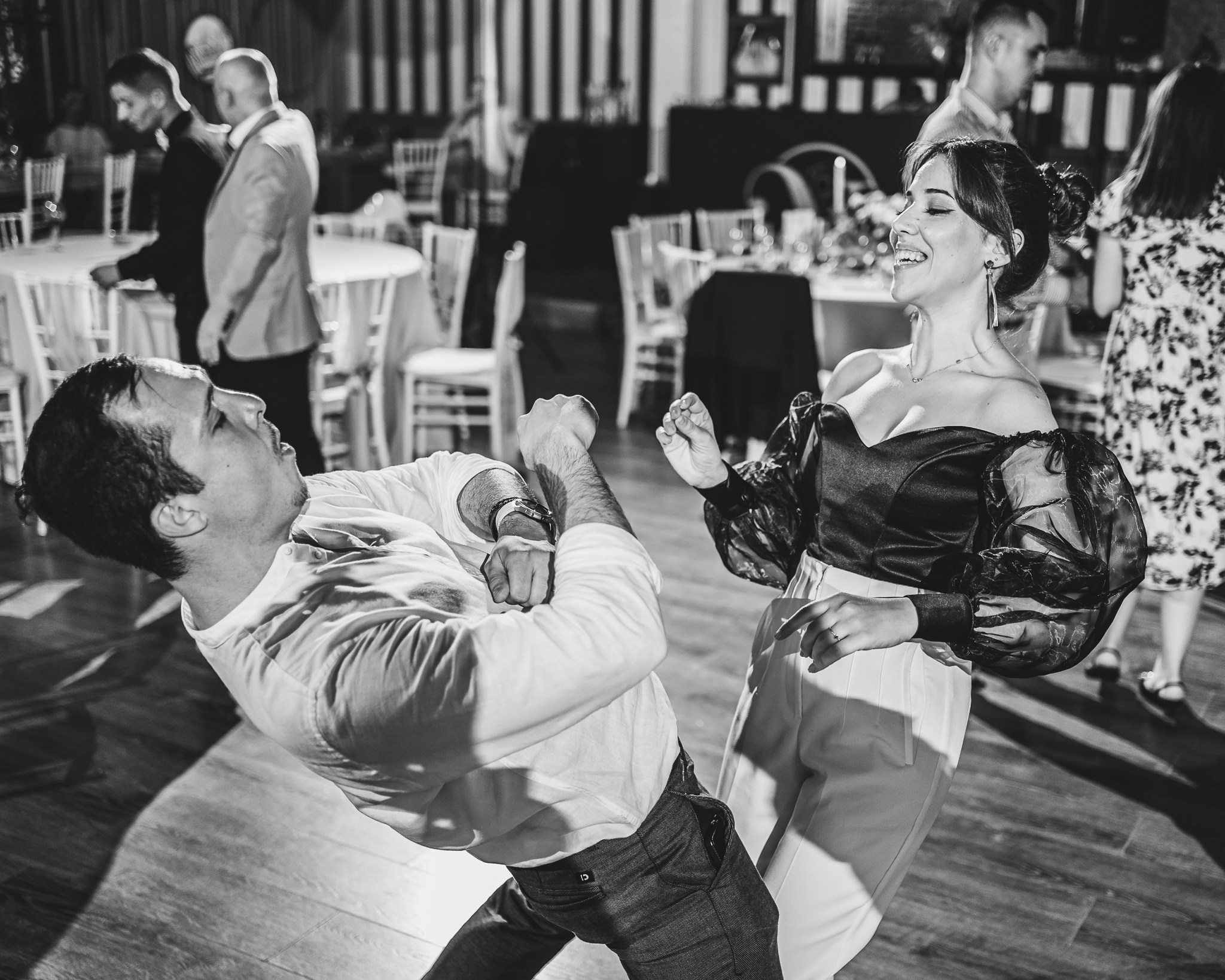 Fotograf de Botez în București- Mihai Popa Fotograf. Fotograf Nuntă & Botez București - Mihai Popa | Dincolo de oameni, imortalizez emoții!