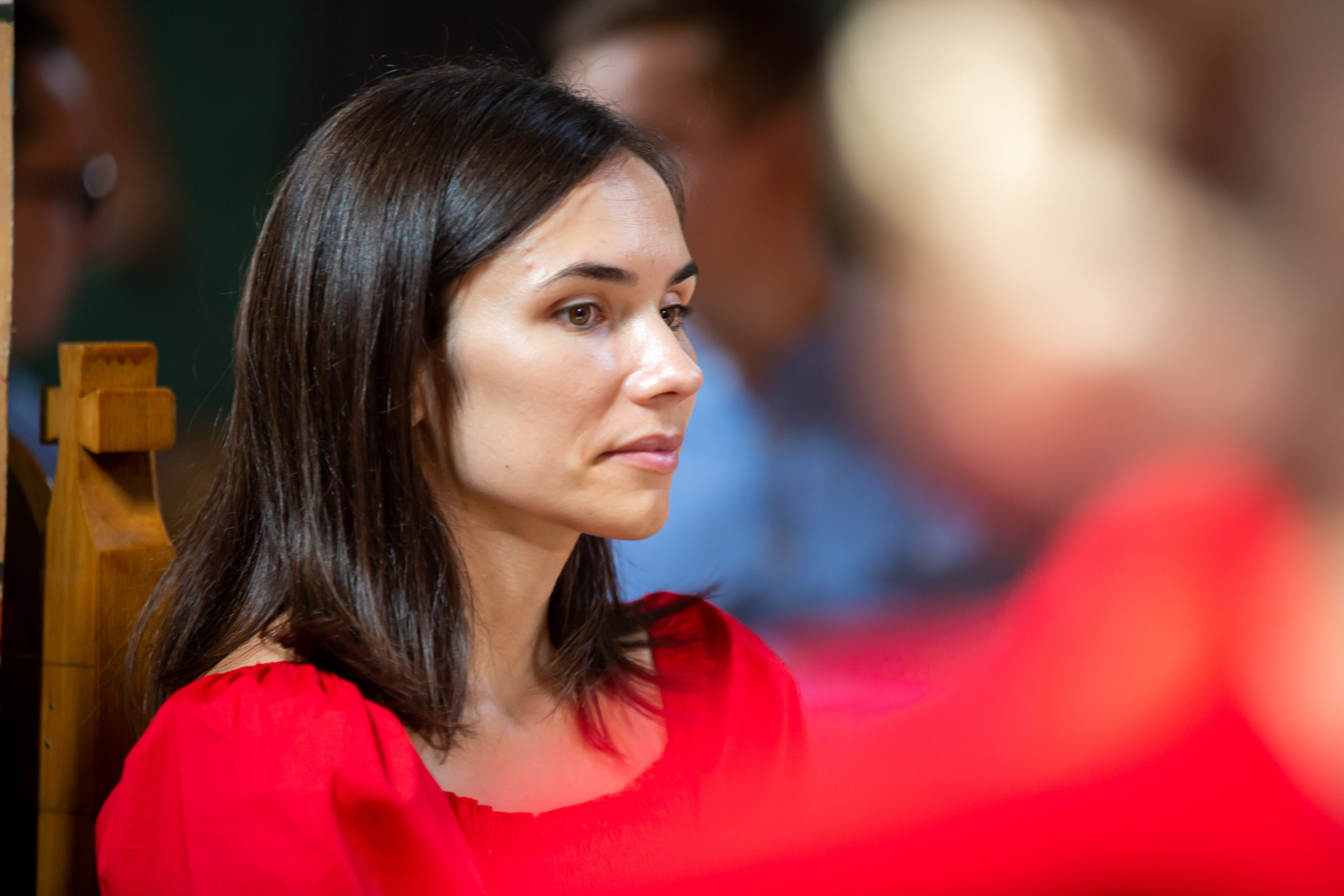 “Bebeluș botezat în biserică, ținut în brațe de nași”	•	“Detaliu cu lumânarea de botez decorată cu flori albe”	•	“Părinți emoționați alături de copilul lor la ceremonia de botez”	•	“Masa festivă de botez cu decor tematic și tort personalizat”	•	“Momentul în care preotul toarnă apă sfințită pe fruntea bebelușului”	“Bebeluș în rochie albă de botez, zâmbind în brațele mamei”	•	“Detaliu cu cruciulița de botez așezată pe o pernă de satin”	•	“Părinți și nași aprinzând lumânările în timpul ceremoniei de botez”	•	“Tort de botez decorat cu figurine tematice și numele copilului”	•	“Copil botezat dormind liniștit în pătuțul decorat festiv”	•	“Momentul în care preotul binecuvântează copilul în fața altarului”	•	“Invitați adunându-se în jurul mesei festive la petrecerea de botez”	•	“Bebeluș ținând în mână o jucărie personalizată primită la botez”	•	“Familie fericită pozând împreună după ceremonia de botez”	•	“Decor tematic cu baloane și flori la locația petrecerii de botez” fotograf Botoșani fotograf evenimente fotograf botez Alin Chirila fotograf alinofotostudio,- Preotul ținându-l pe micuțul Mathias Gabriel la botez, în biserica Înălțarea Domnului, Copălău  - Detalii de la botezul lui Mathias – lumânare, trusou și icoană  - Familia lui Mathias Gabriel alături de micuț, în ziua botezului  - Portret emoționant cu mama și bebelușul în brațe, în biserică,fotograf profesionist evenimente Botoșani, Iași, Suceava, Fălticeni, Bacău, Pașcani, Roman - AlinoFotoStudio by Alin Chirilă - servicii foto nuntă, botez, cununie, ședințe foto creative, albume personalizate, fotografii emoționante și calitative pentru cele mai importante momente din viață,fotograf nuntă Botoșani Alin Chirilă,  ședință foto botez Iași - AlinoFotoStudio,  servicii fotograf profesionist evenimente Suceava,  fotograf cununie civilă Fălticeni - Alin Chirilă,  album foto nuntă personalizat Bacău.“Bebeluș botezat în biserică, ținut în brațe de nași”	•	“Detaliu cu lumânarea de botez decorată cu flori albe”	•	“Părinți emoționați alături de copilul lor la ceremonia de botez”	•	“Masa festivă de botez cu decor tematic și tort personalizat”	•	“Momentul în care preotul toarnă apă sfințită pe fruntea bebelușului”	“Bebeluș în rochie albă de botez, zâmbind în brațele mamei”	•	“Detaliu cu cruciulița de botez așezată pe o pernă de satin”	•	“Părinți și nași aprinzând lumânările în timpul ceremoniei de botez”	•	“Tort de botez decorat cu figurine tematice și numele copilului”	•	“Copil botezat dormind liniștit în pătuțul decorat festiv”	•	“Momentul în care preotul binecuvântează copilul în fața altarului”	•	“Invitați adunându-se în jurul mesei festive la petrecerea de botez”	•	“Bebeluș ținând în mână o jucărie personalizată primită la botez”	•	“Familie fericită pozând împreună după ceremonia de botez”	•	“Decor tematic cu baloane și flori la locația petrecerii de botez” fotograf Botoșani fotograf evenimente fotograf botez Alin Chirila fotograf alinofotostudio.fotograf botez Amelis Maria, fotografie botez Botoșani, fotograf Alin Chirilă, amintiri botez, fotografii botez, botez Amelis Maria, fotograf copii, fotografie botez în Botoșani,