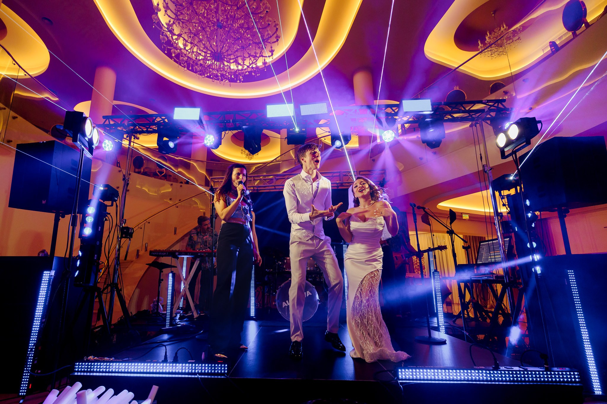 Nunta Sandra si Andrei | Fotograf nunta Bucuresti | Militari Ballroom. Fotograf nunta Bucuresti - Manu Ivanciu