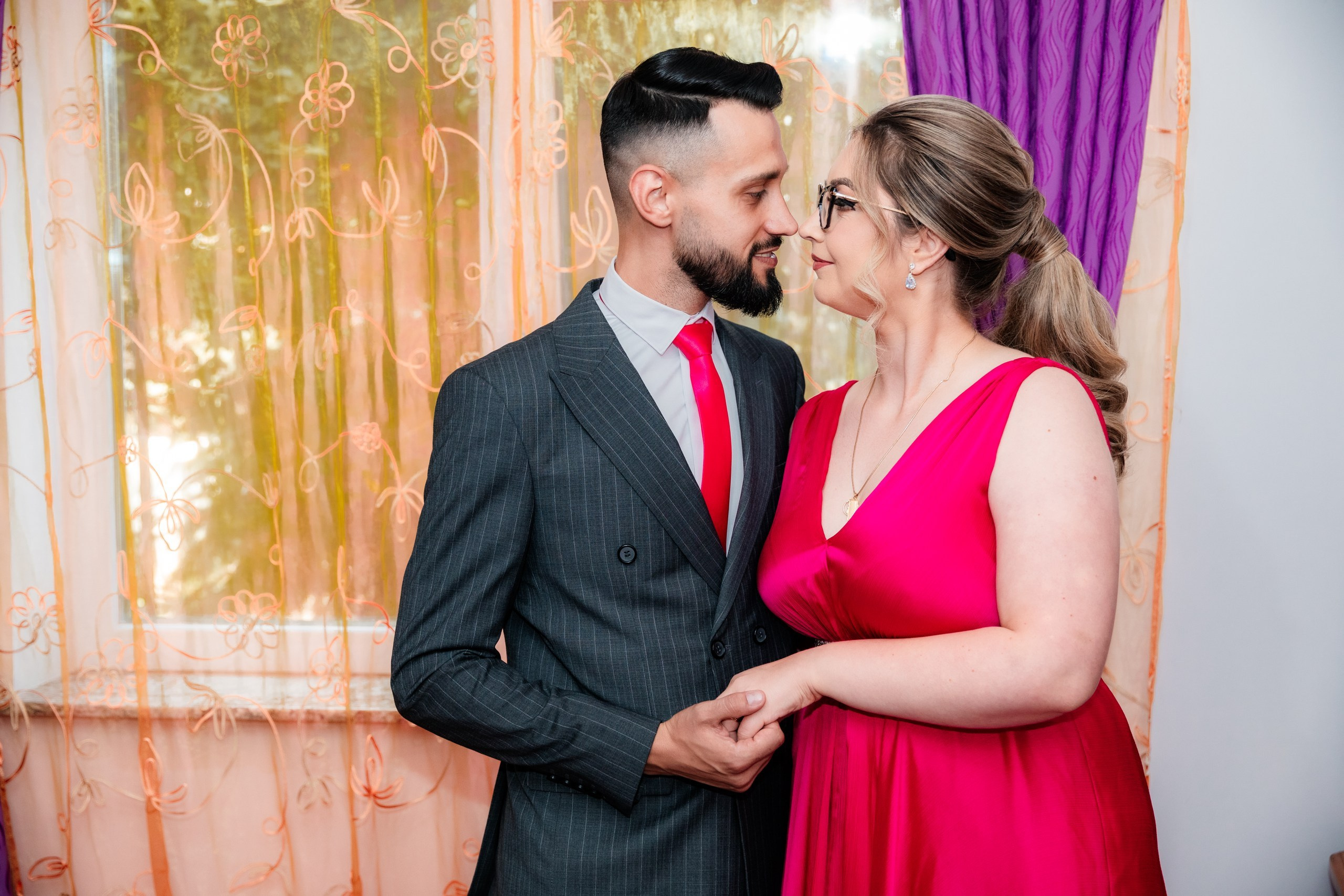 servicii foto. servicii foto Botoșani. servicii foto video Botoșani. fotograf nunta. fotograf evenimente. fotograf nunta Botoșani. Alin chirila. Alin chirila fotograf. Alinofotostudio.- Mire și mireasă – Sergiu & Liliana – ziua nunții, 2024  - Emoții în ziua nunții – Sergiu și Liliana  - Dansul mirilor – fotografie artistică nuntă 2024  - Sedinta foto romantică în natură – Sergiu & Liliana  - Rochia de mireasă și detalii de nuntă elegante