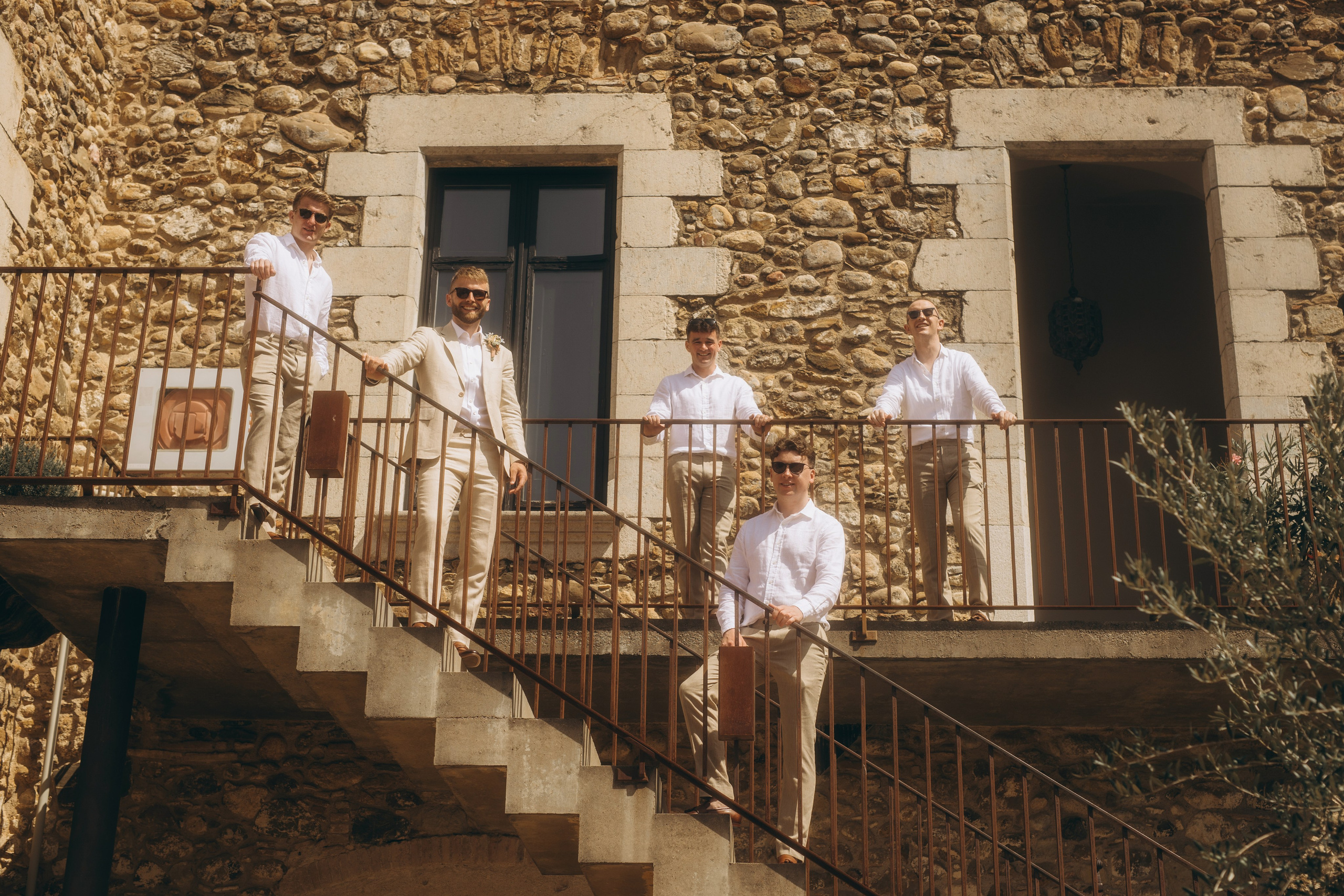 Lauren & Jamie. Hotel Castell d’Emporda. Paola wedding photographer / videographer in Barcelona