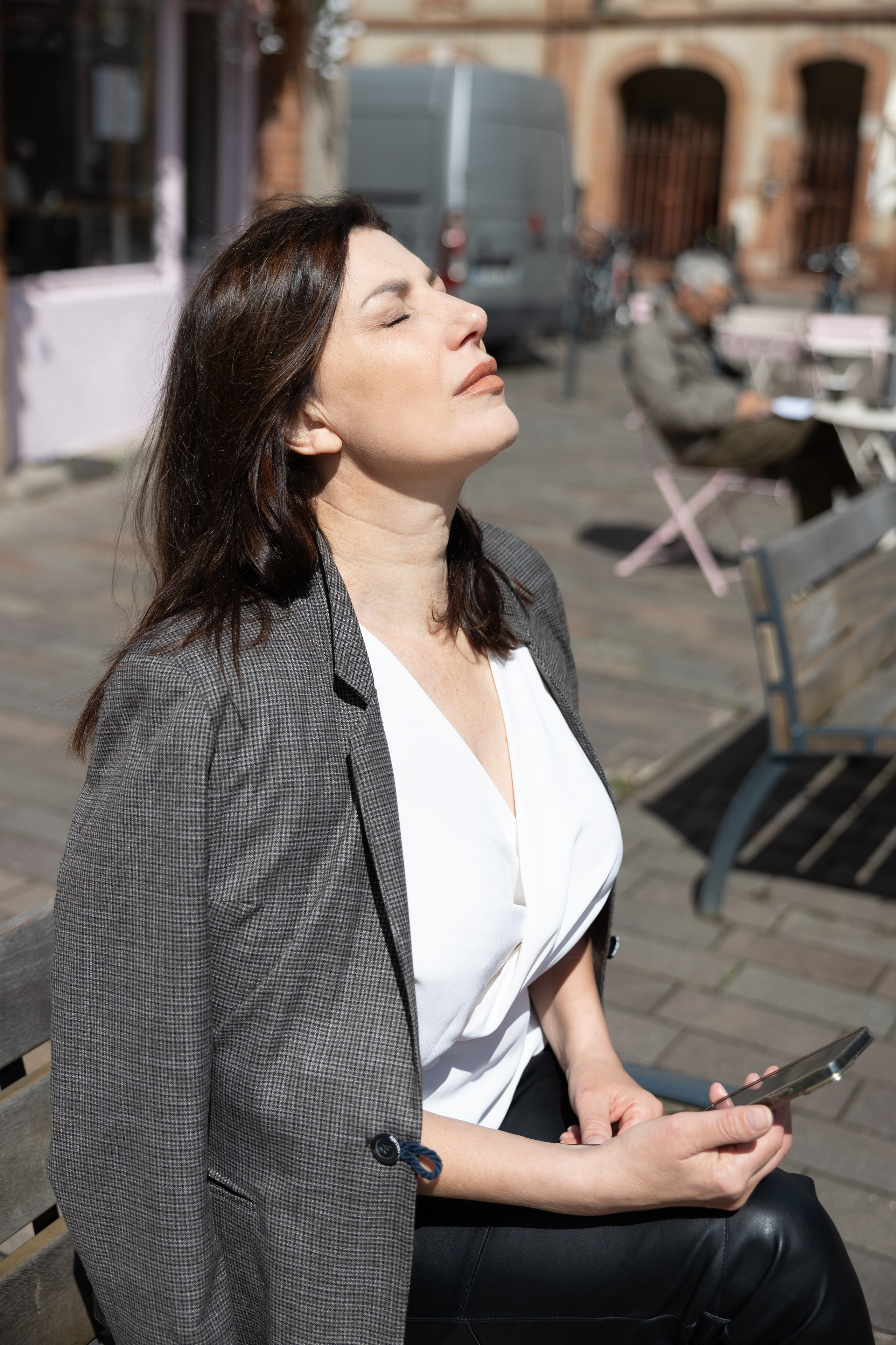 Inna. Eugenie Smirnova — wedding, corporate and lifestyle photographer in Toulouse and Southwest France