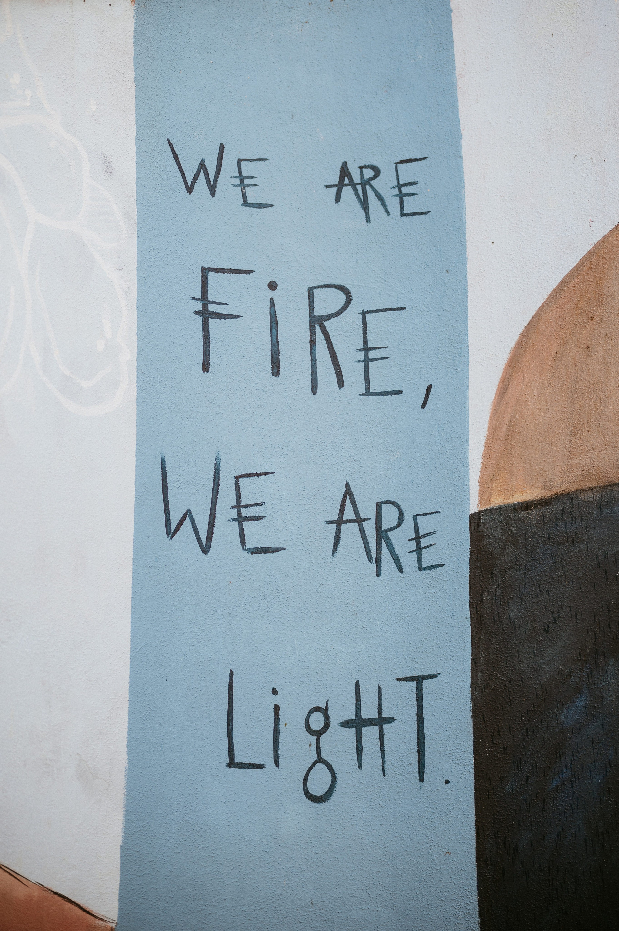 Ședință foto romantică în Lisabona – Inspirație pentru fotografiile de nuntă. Valentin Melen - fotograf de nunta 🤍