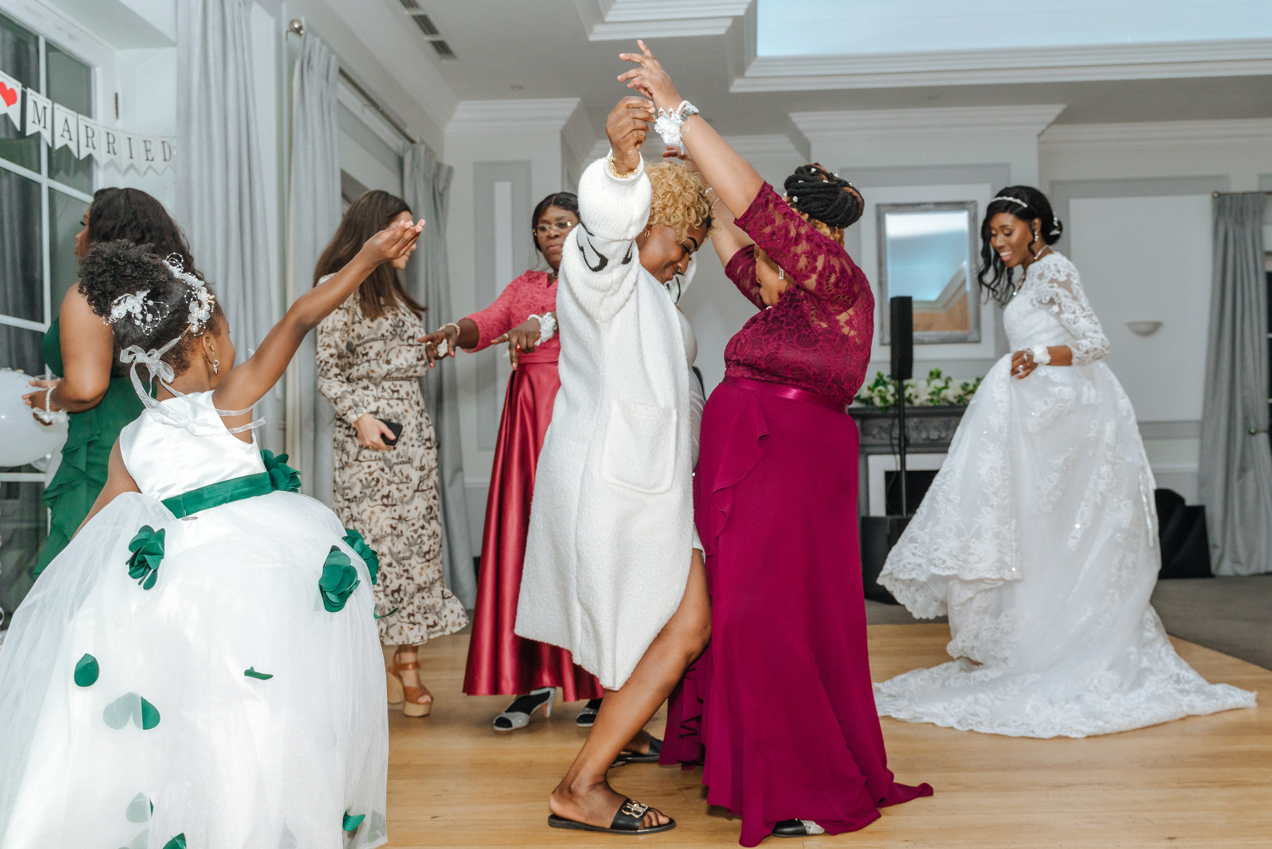 A wedding at Woldingham Golf Club, Woldingham Golf Club wedding, wedding photographer at Woldingham Golf Club