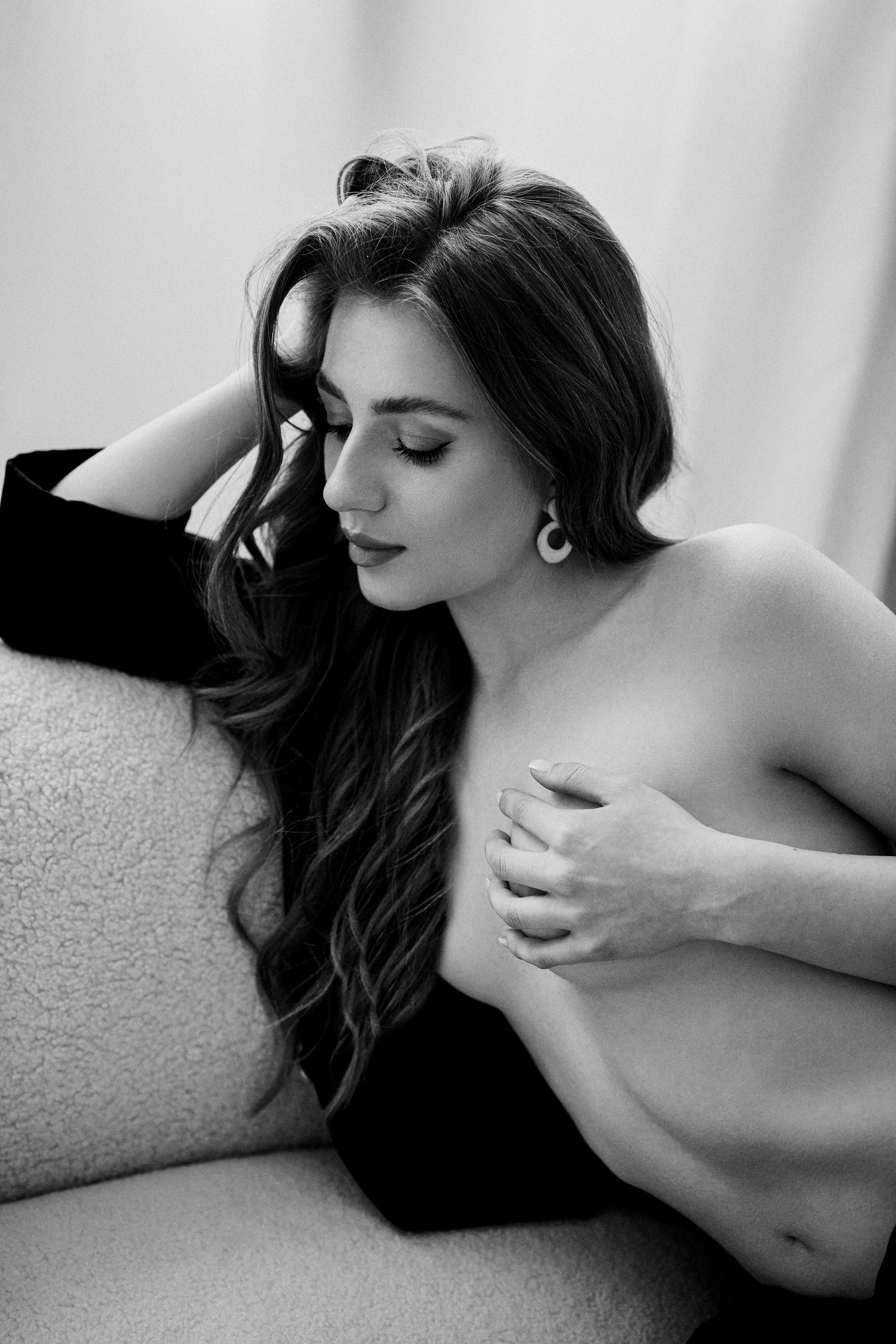 Анна. Черно-белый портрет. Фотограф в Барселоне Жанна Захарченко