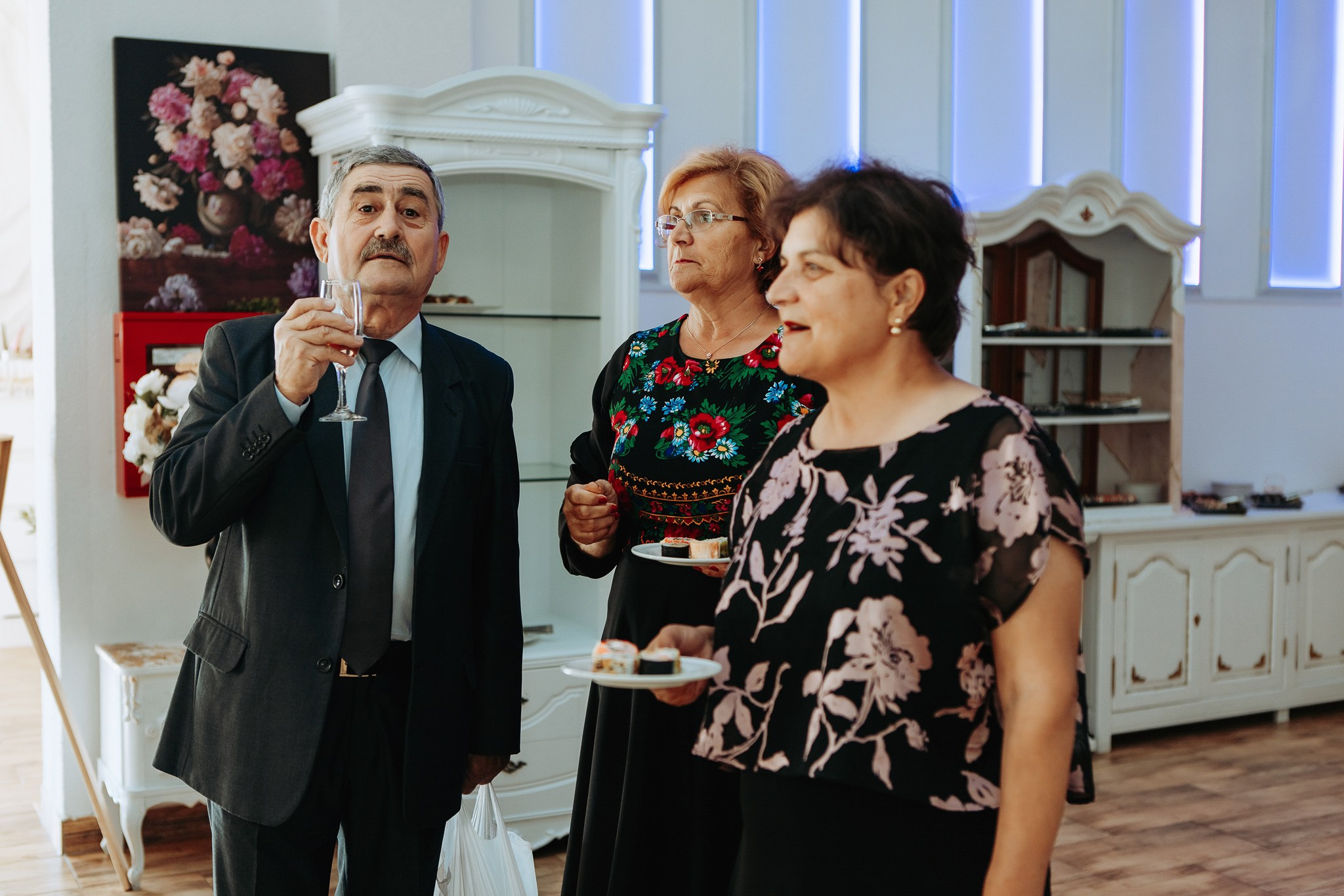 Radu si Diana. Wedding photographer and videographer