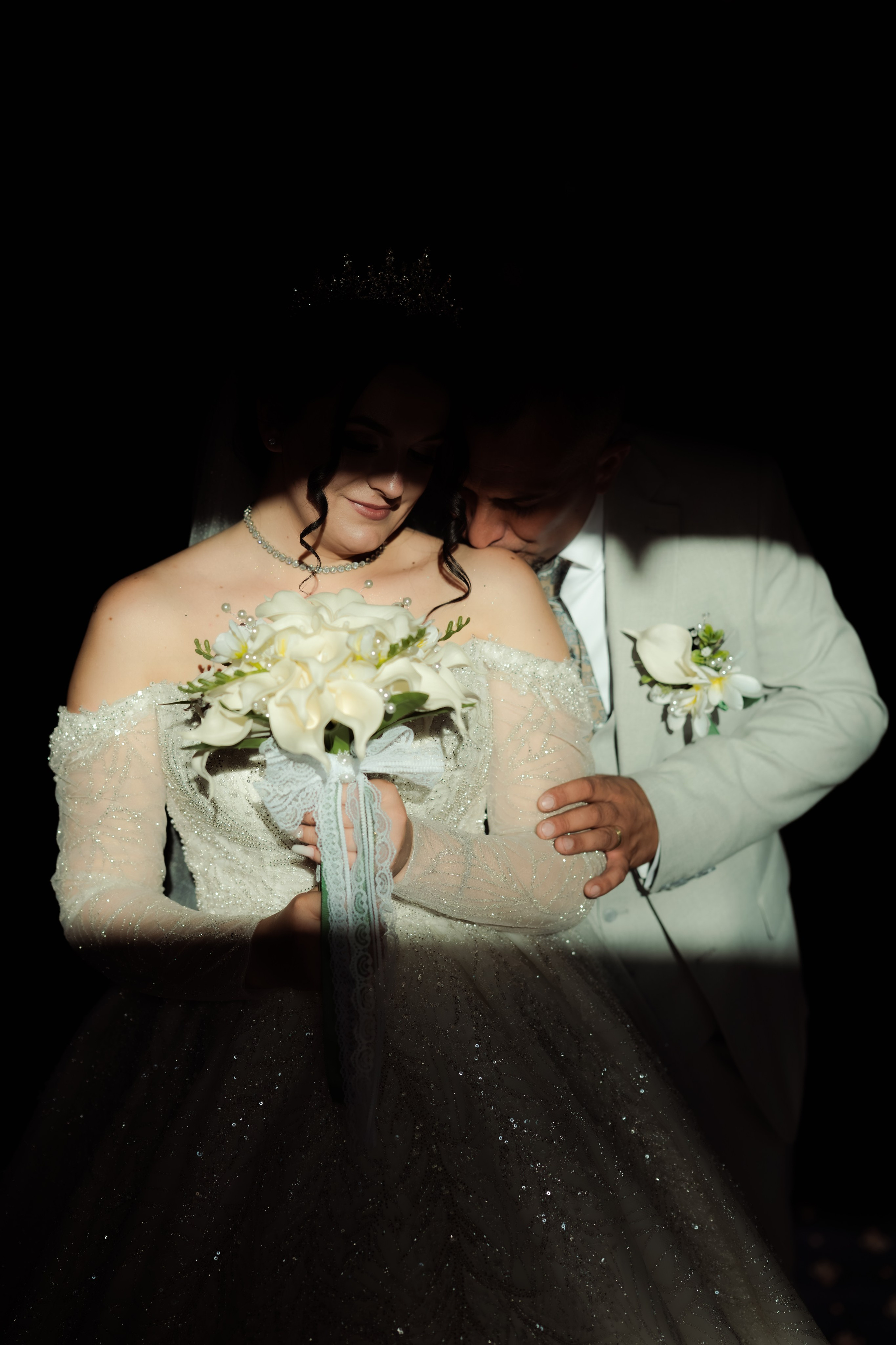Documentary Weddings. Adrian Aioanei — Fotograf profesionist de nuntă în Iași, Suceava și București. Specializat în evenimente, portrete și fine art