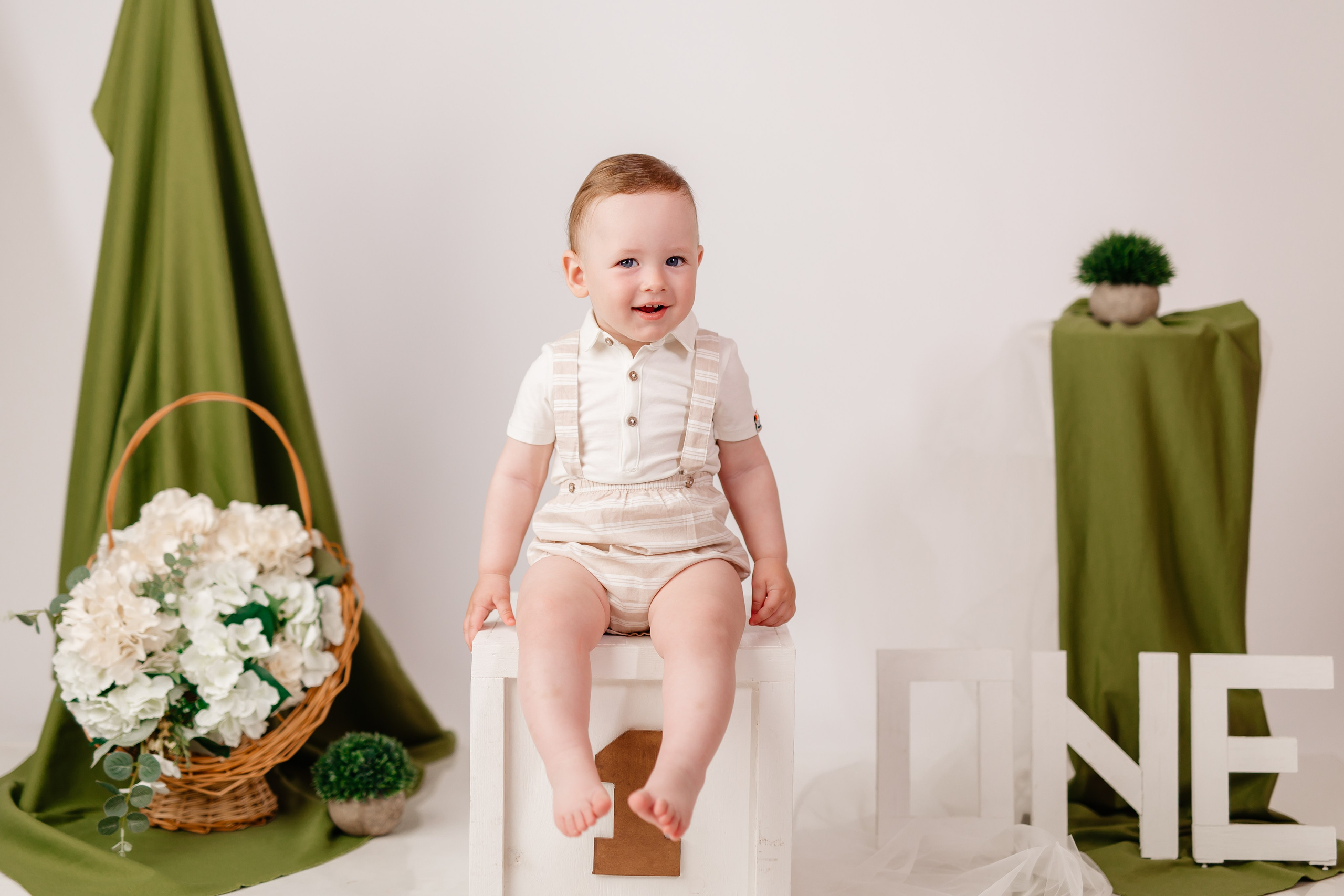 SMASH CAKE. Robert Blaj - Fotograf Nuntă Iași