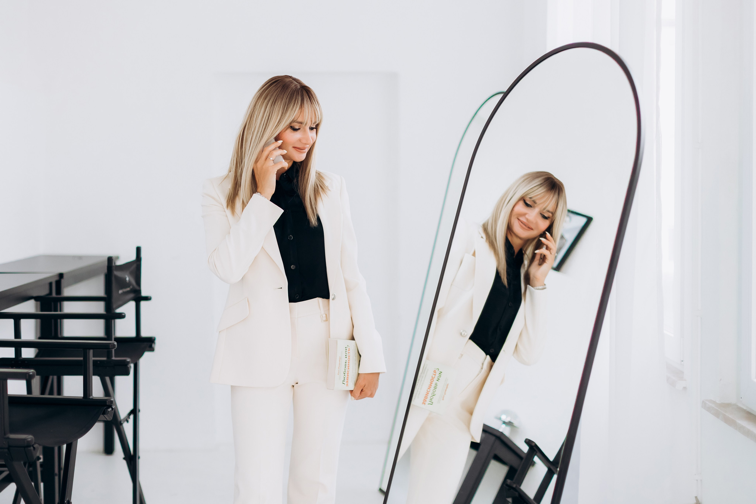 Anastasia (business portrait). Wedding and Family Photograph