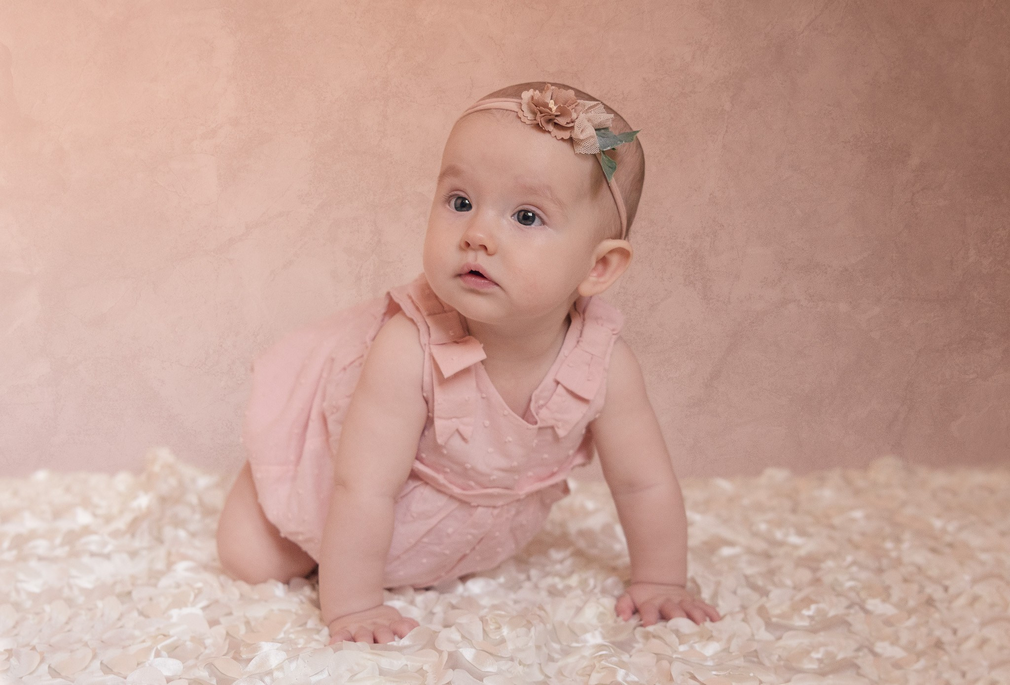 Emmi 6 Months. Maternity Newborn and Family photographer Hamburg Claire Hambley