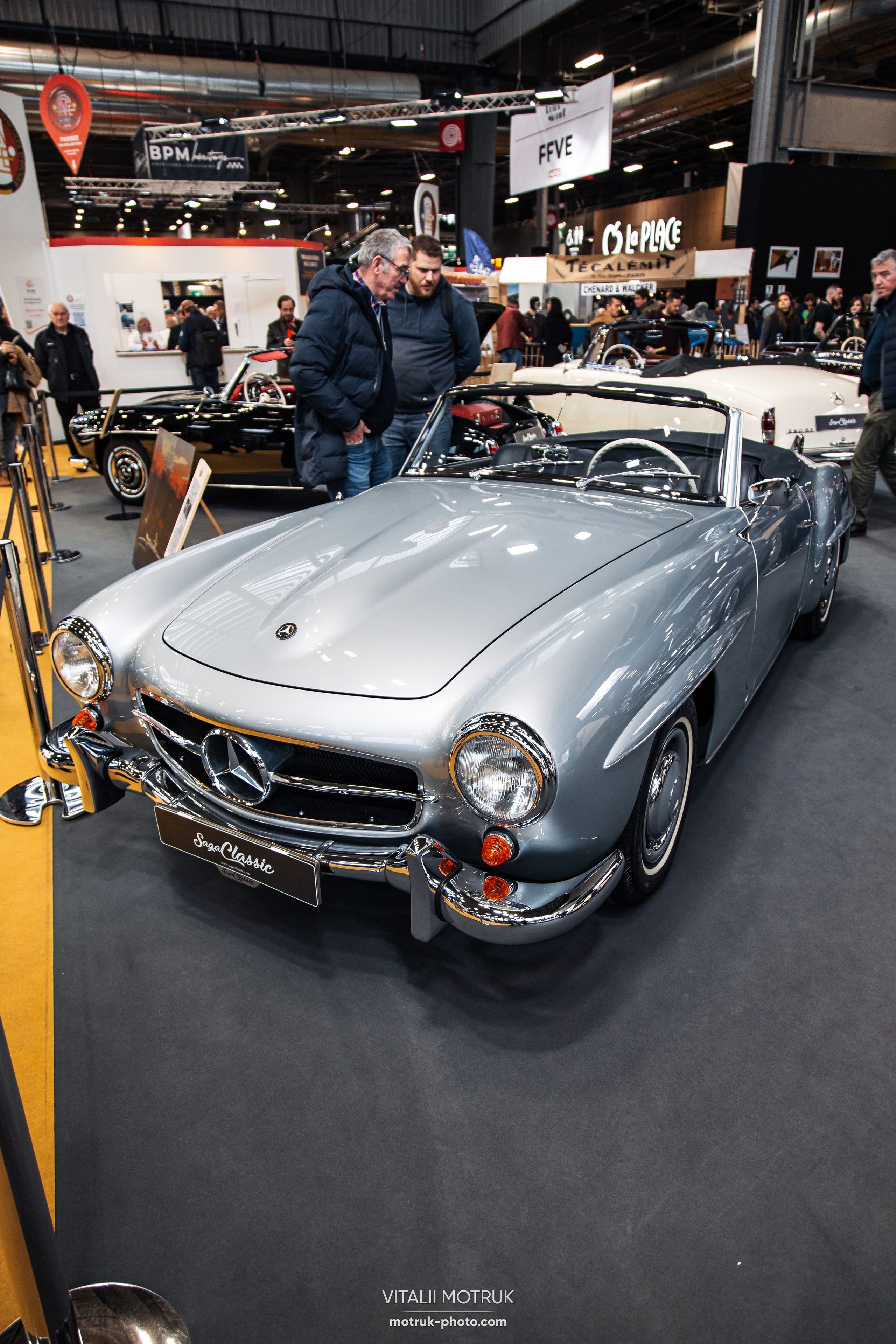 Retromobile 2023. Photographer in Paris — Vitalii Motruk
