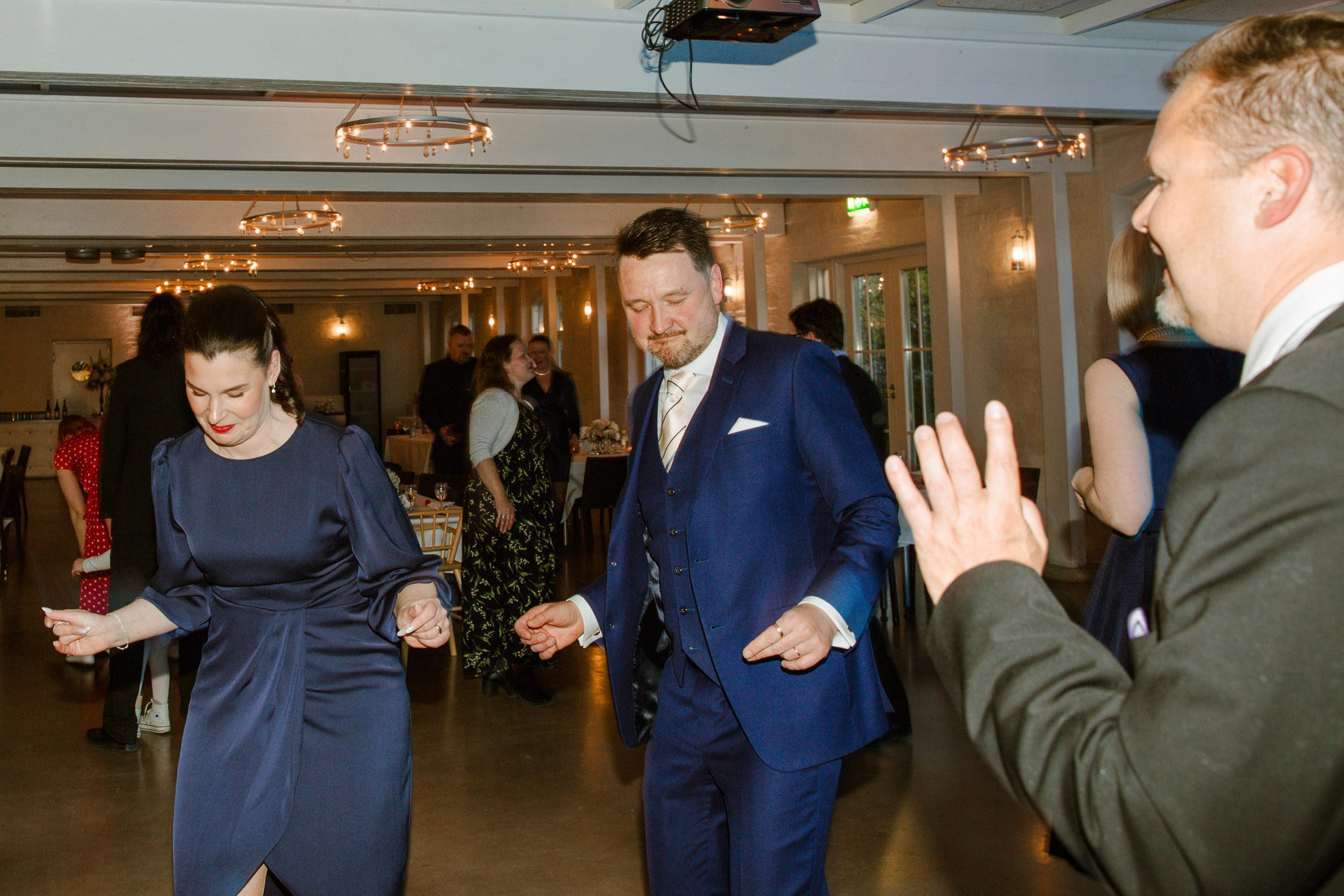 L&J, Pyhän Laurin kirkko/wanha Bäckby