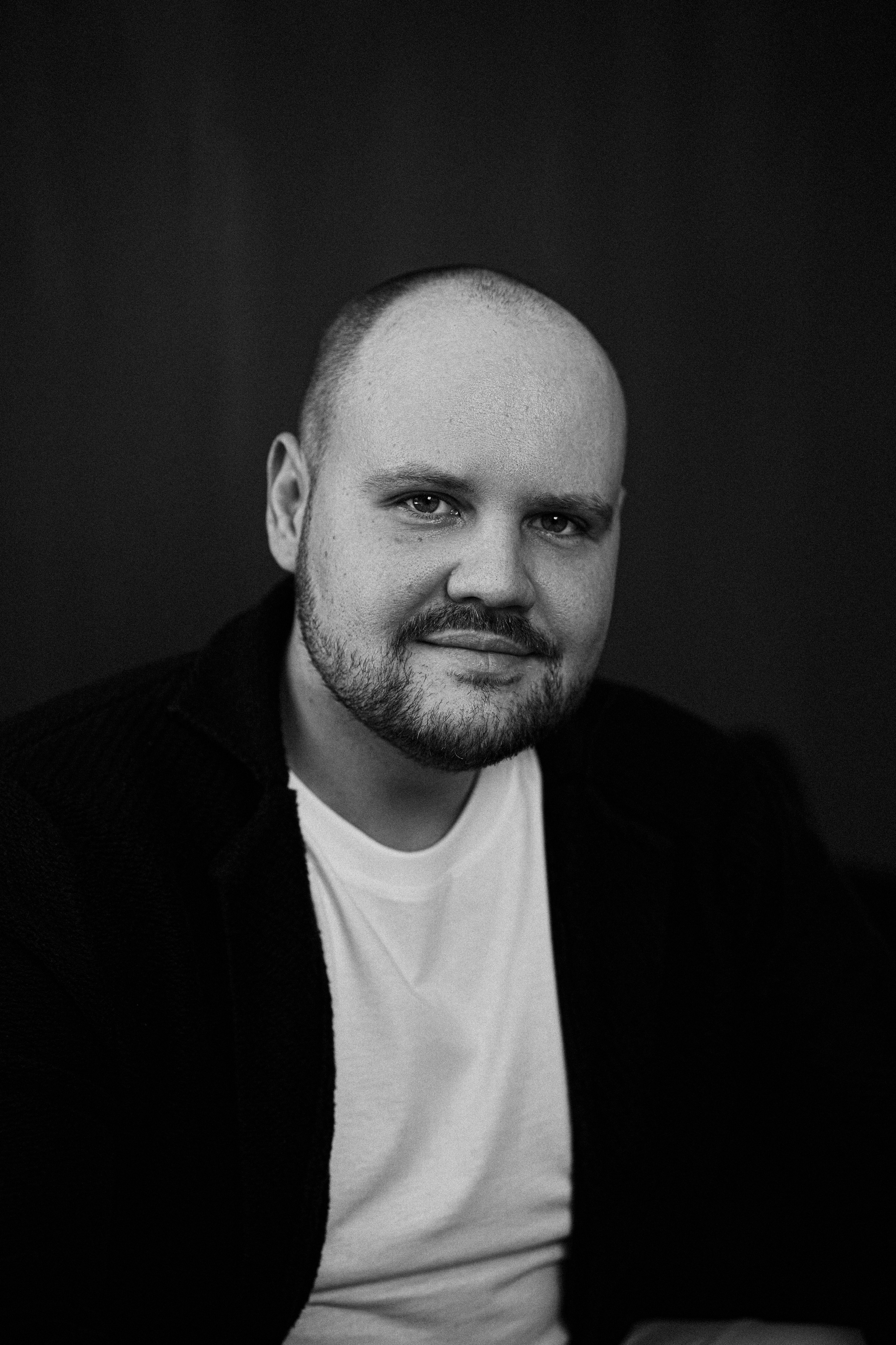 Денис. Бизнес портрет. Фотограф в Барселоне Жанна Захарченко