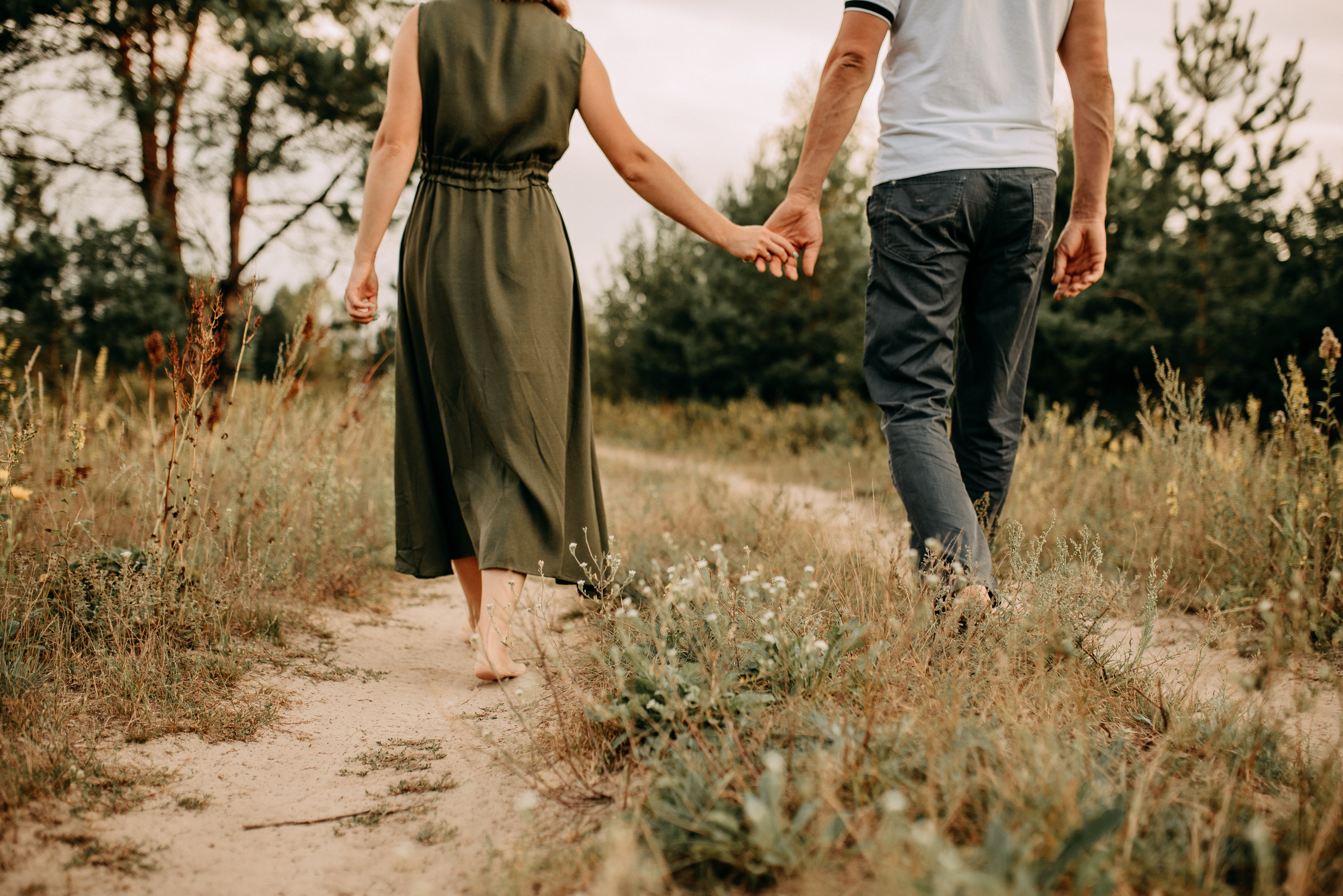 The walk in the forest. Wedding and portrait photographer in Beograd Ekaterina Makedonskaya