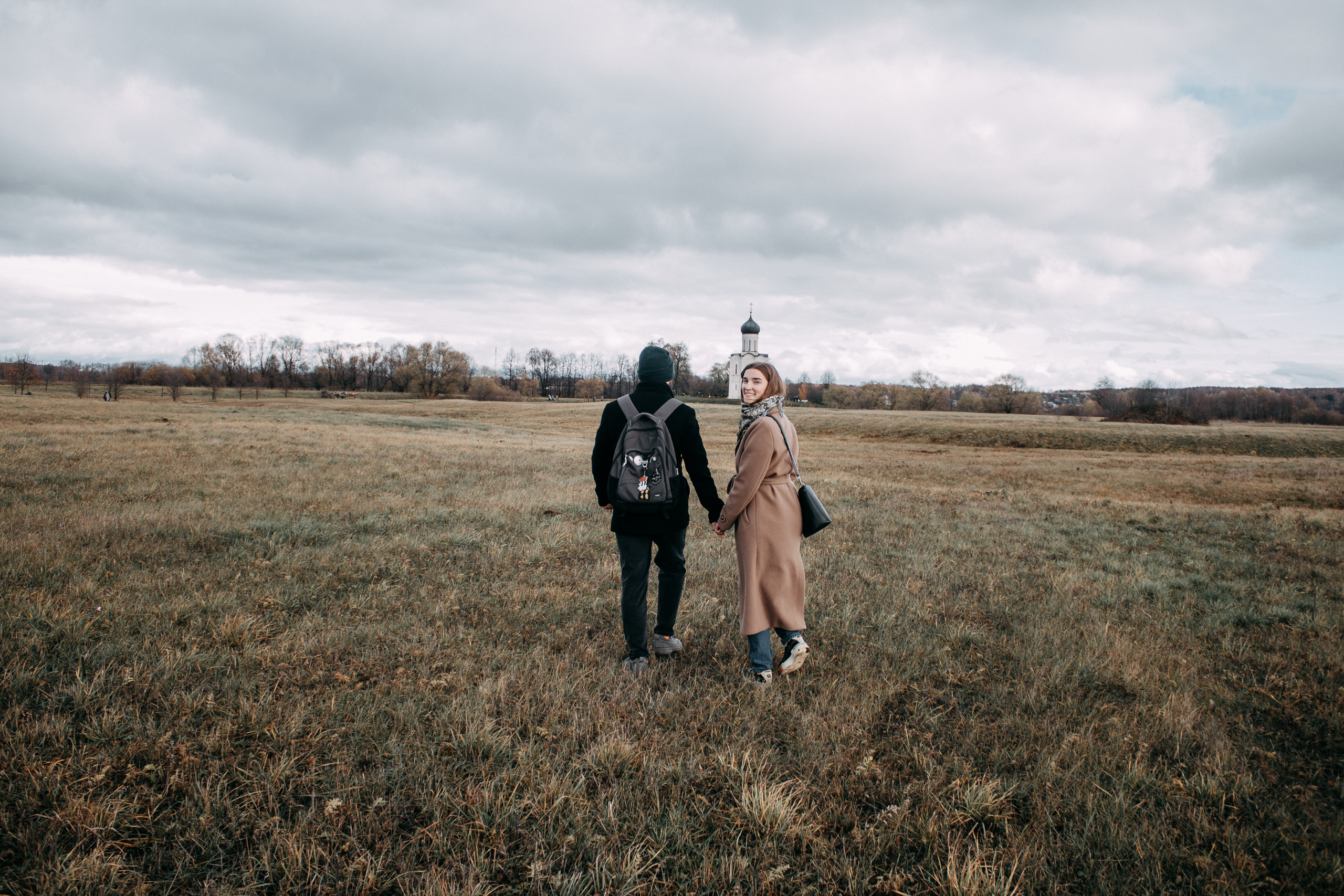 Love story without kissing. Wedding and portrait photographer in Beograd Ekaterina Makedonskaya