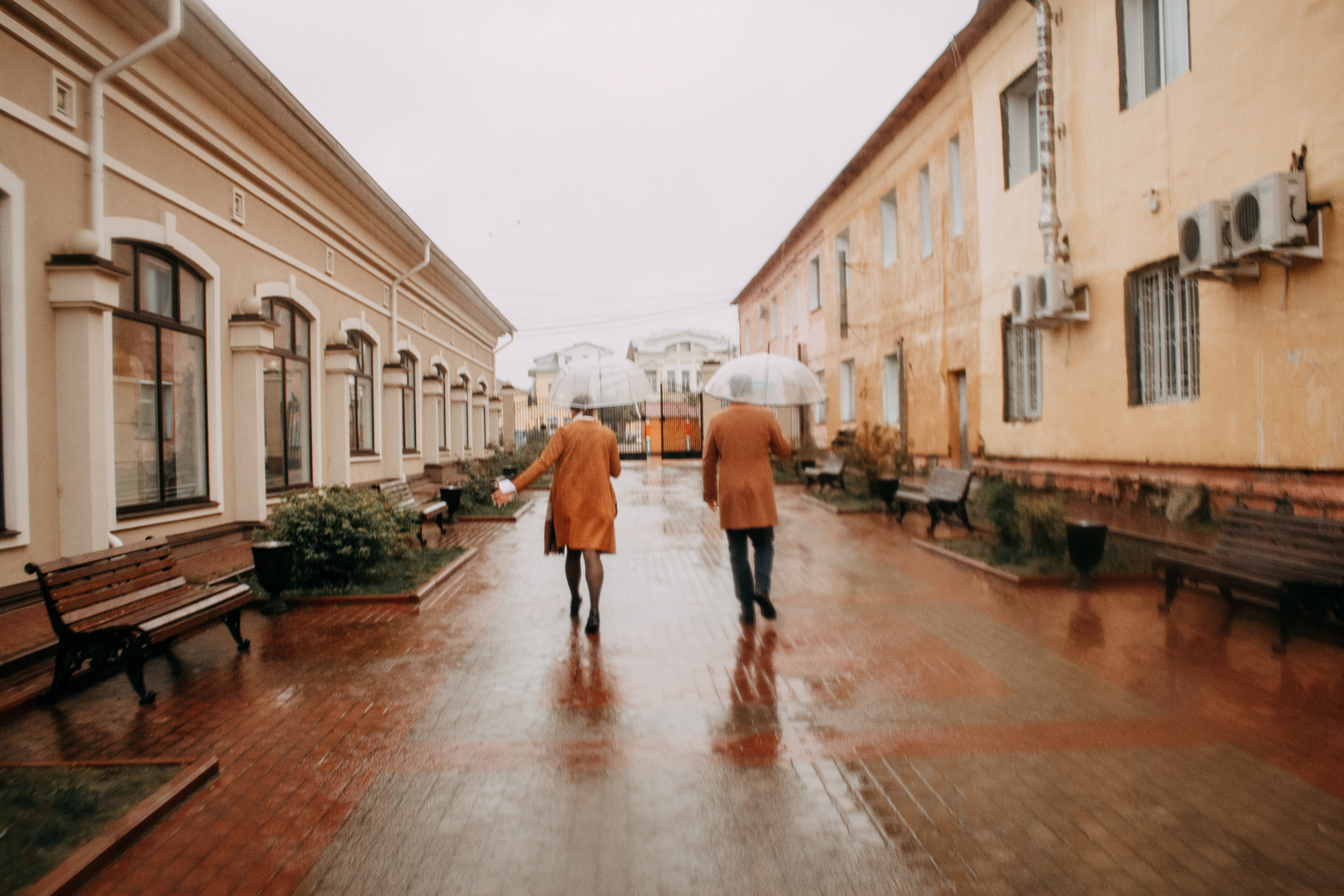 Under the rain. Wedding and portrait photographer in Beograd Ekaterina Makedonskaya