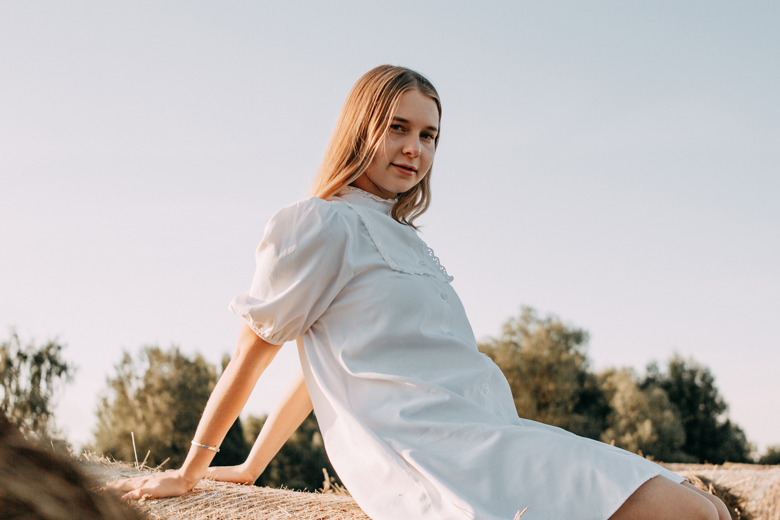 Арина и стога. Свадебный и портретный фотограф в Белграде Екатерина Македонская