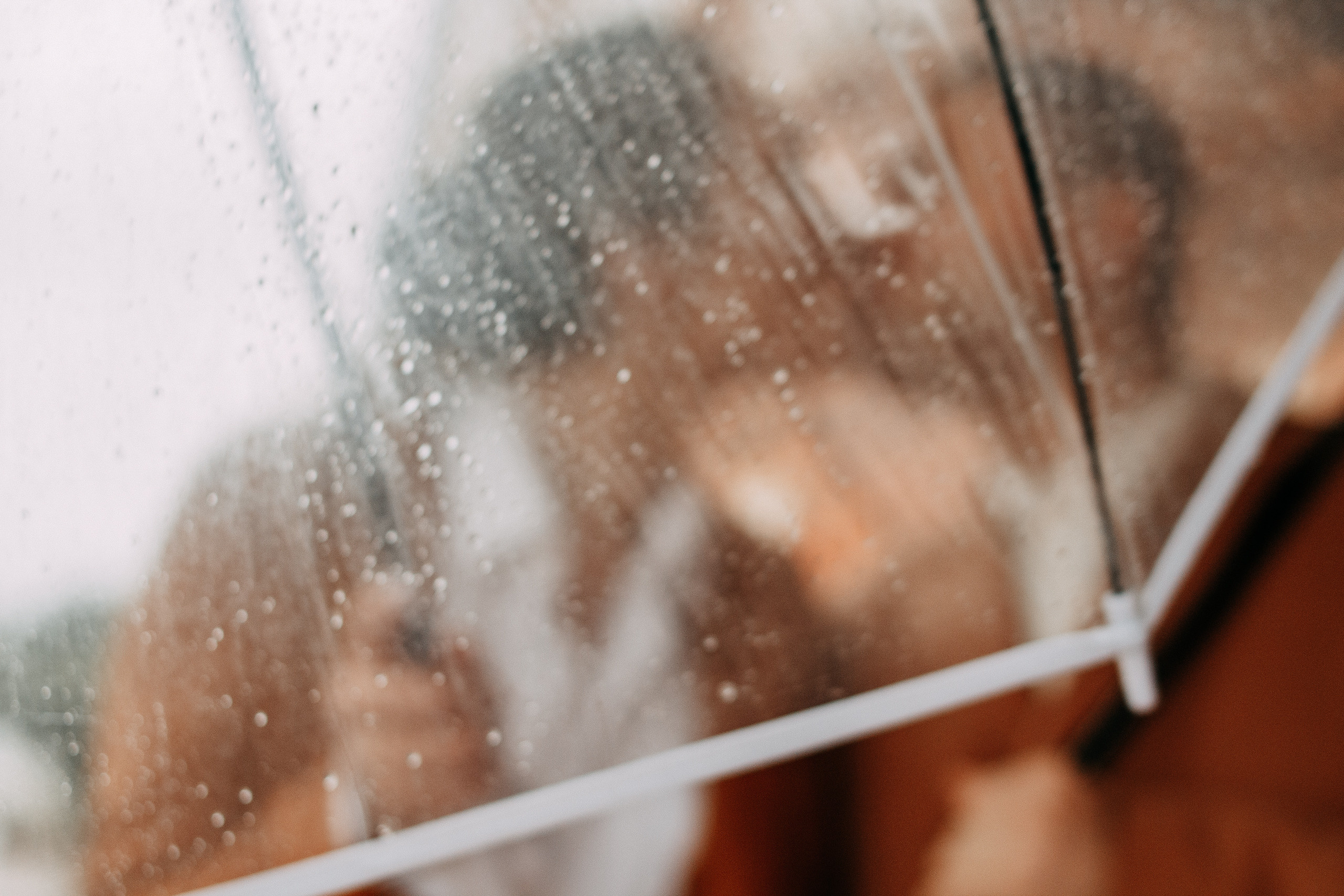 Under the rain. Wedding and portrait photographer in Beograd Ekaterina Makedonskaya