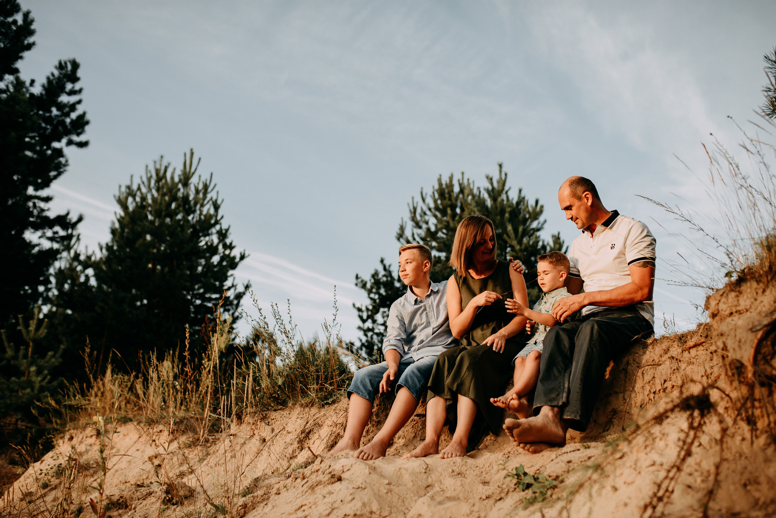 The walk in the forest. Wedding and portrait photographer in Beograd Ekaterina Makedonskaya