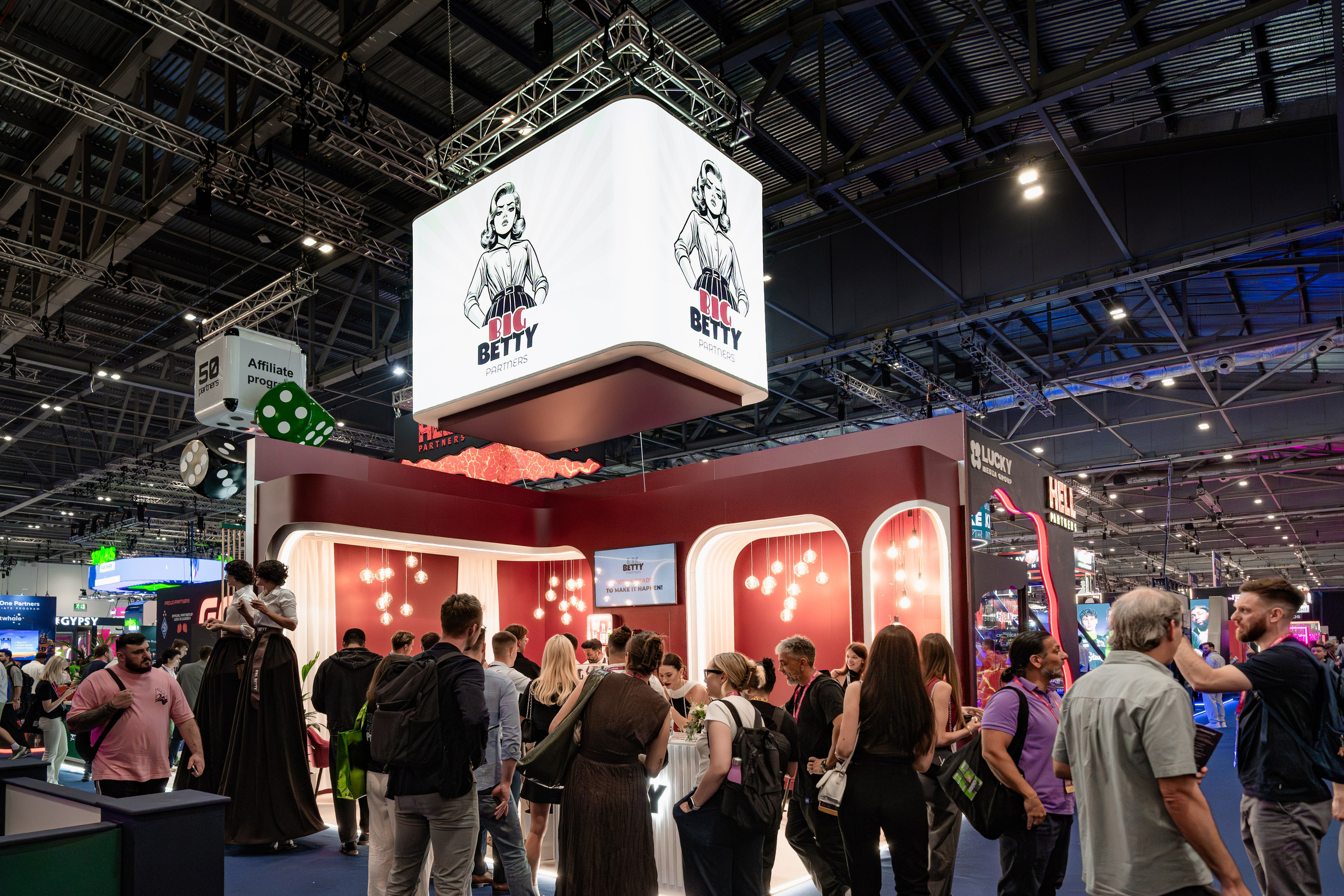 Big Betty 2. Tonya Kyrylenko photographer in London