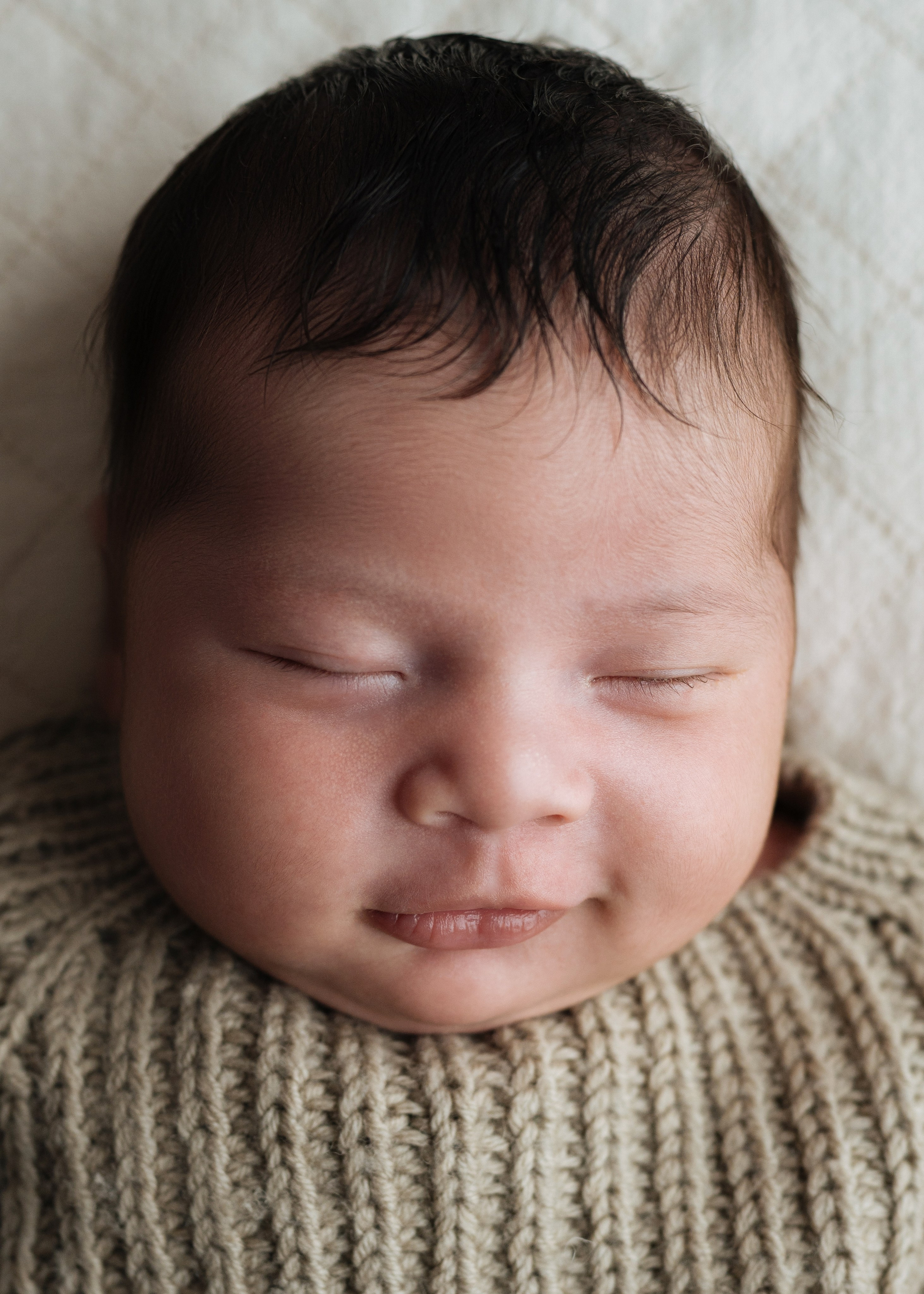 Newborn Studio. Katerina Sellitti - Newborn Fotografin aus Bern. Schweiz
