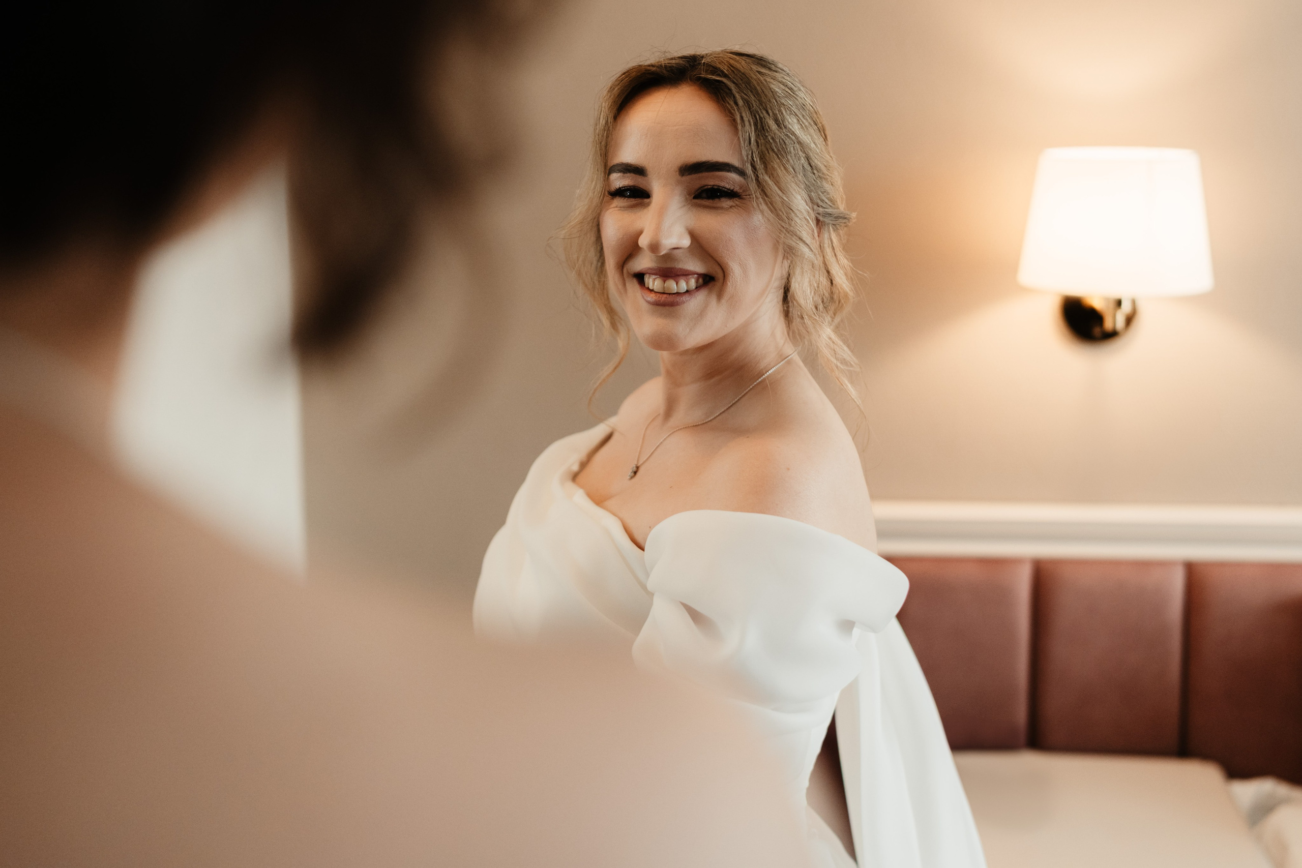 Alexandra + Andrei / Iasi. Foto-Video Nunta Iasi, Suceava, Bucuresti / Disponibilitate 2025 — 2026 — 2027