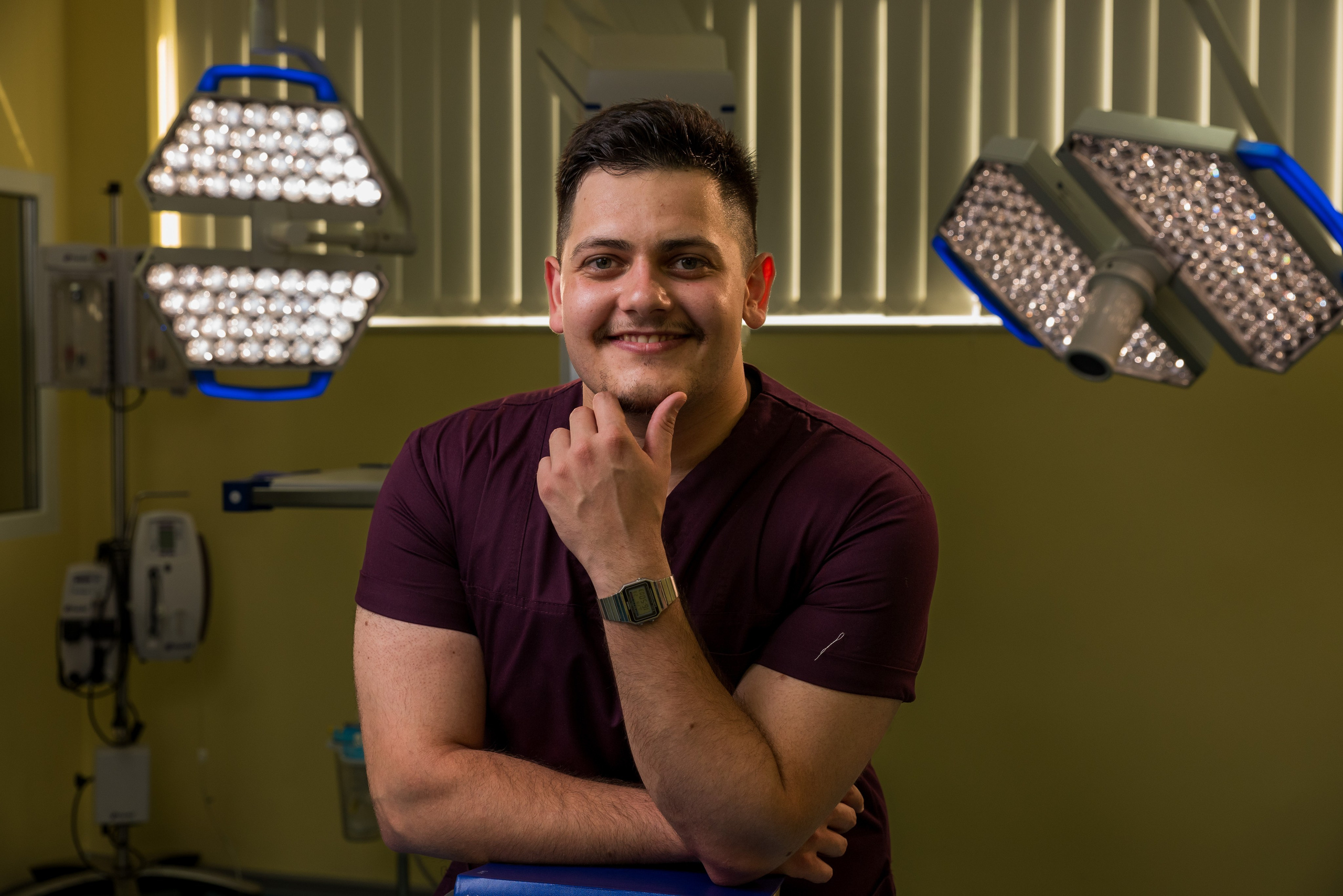 Corporate photographer, business photo session, corporate photographer price, Professional Services for Business Events, Business portraits, photos for events organized by companies, product photography, Bucharest business photos, Bucharest professional photos, Professional portrait photos