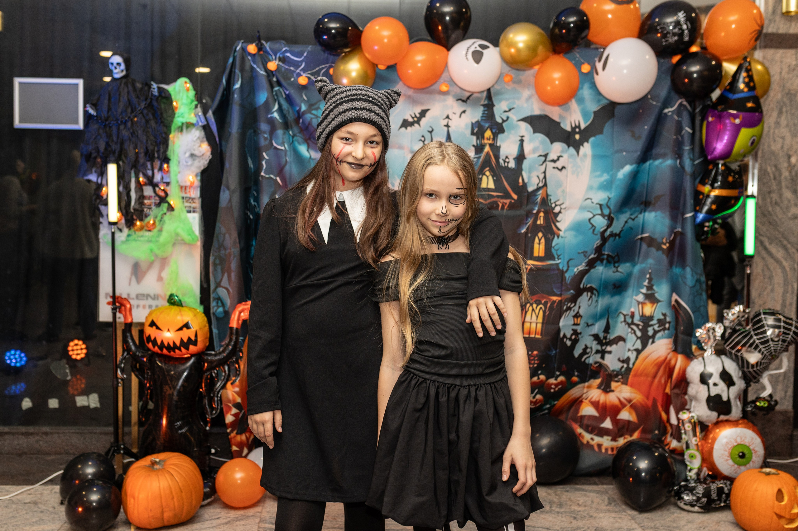 Leo dance studio Helloween 2025. Семейный и детский фотограф в Варшаве Мила Бобровская