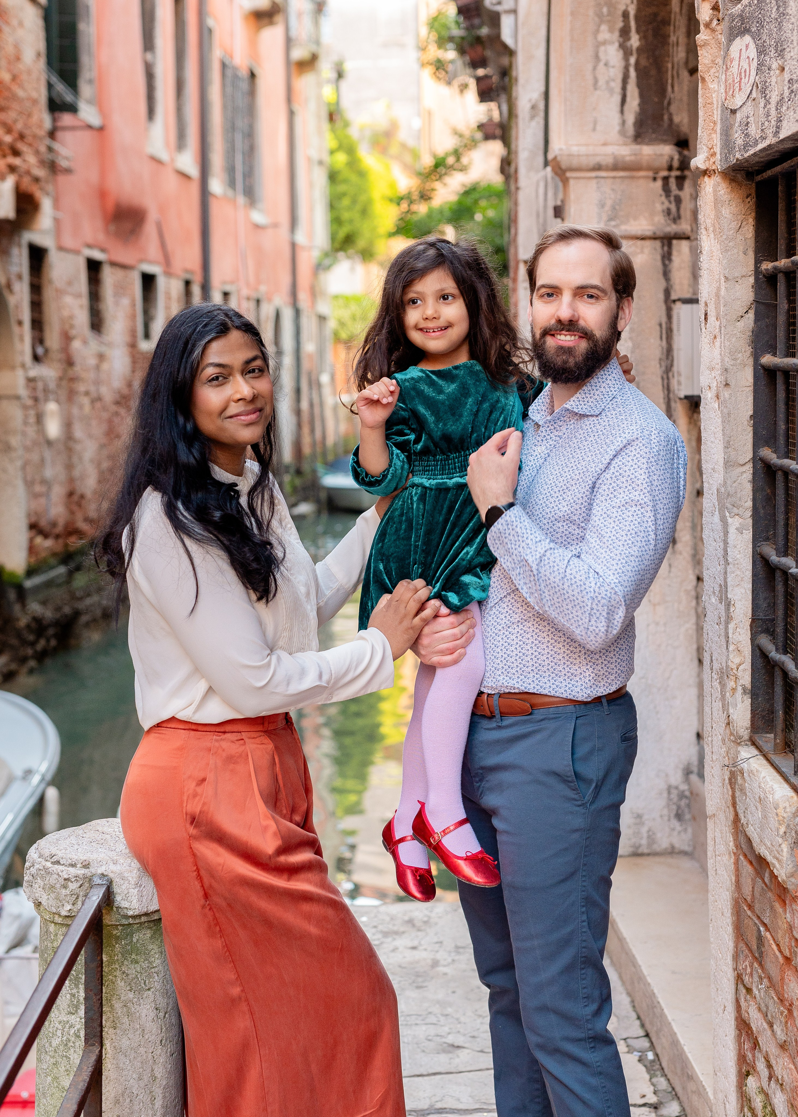 Family photoshoot in Venice. Photographer in Venice Anna Terzi